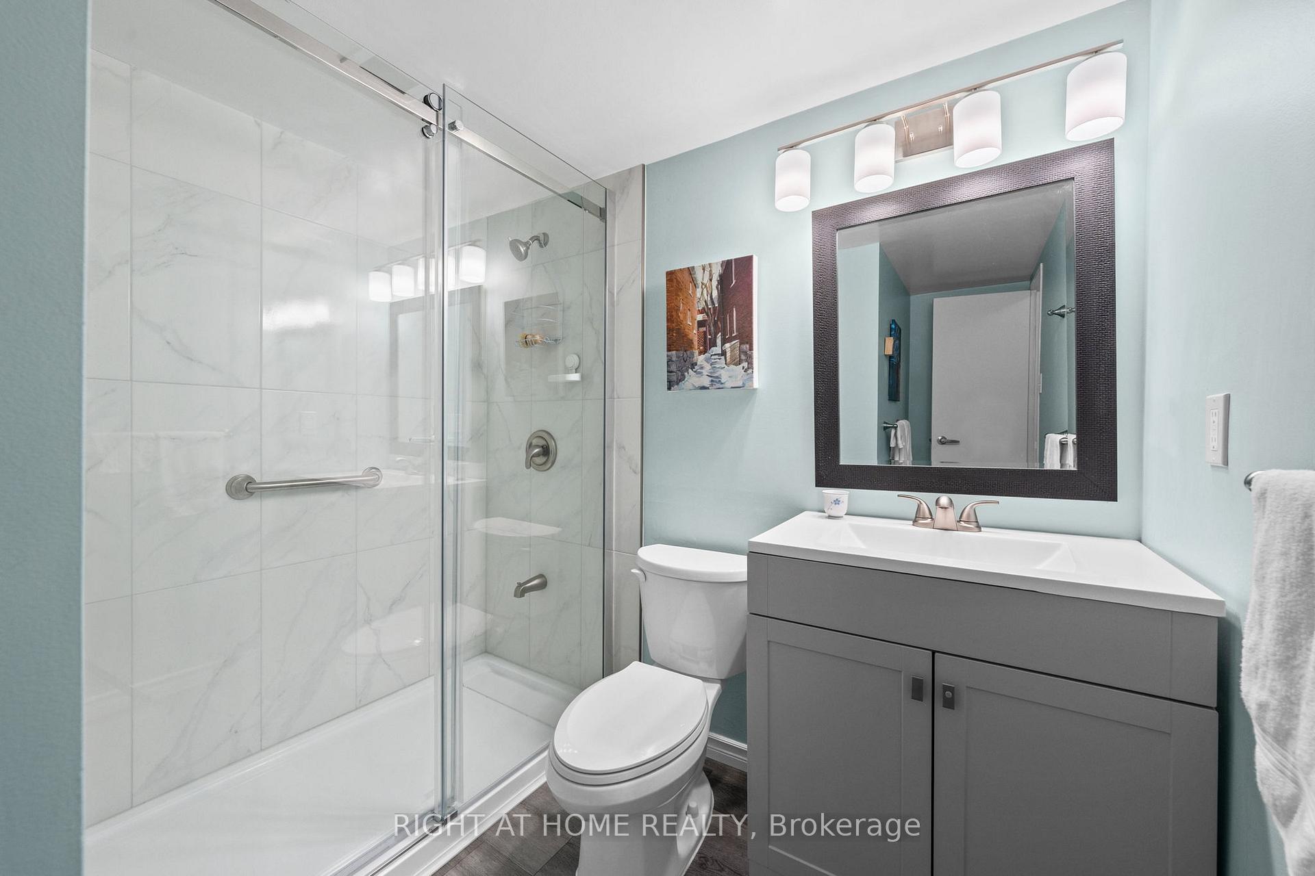 Photo 29 of Unit 106, 555 Brittany Drive, Ottawa, Viscount Alexander Park — HOMEH