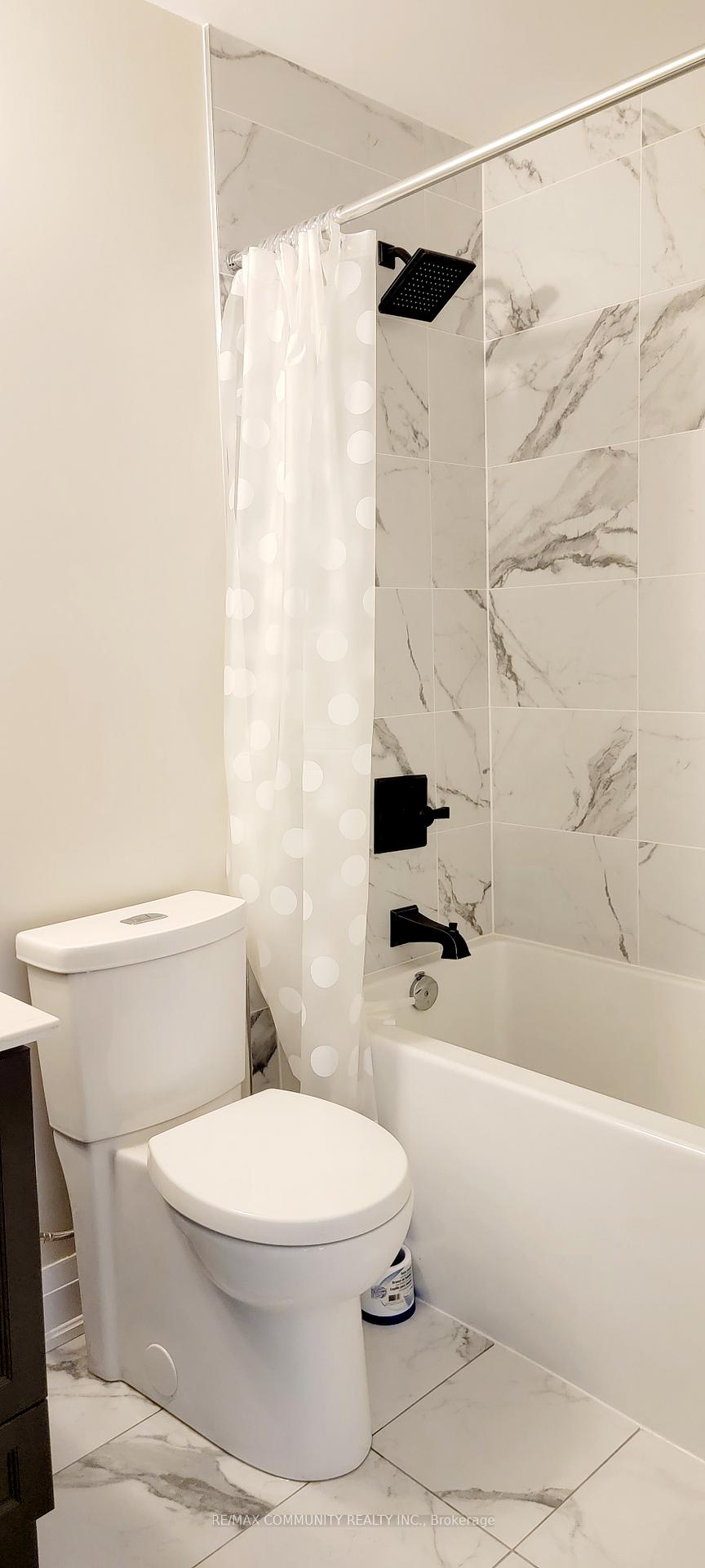 Photo 39 of Unit 1708, 9075 Jane Street, Vaughan, Concord — HOMEH