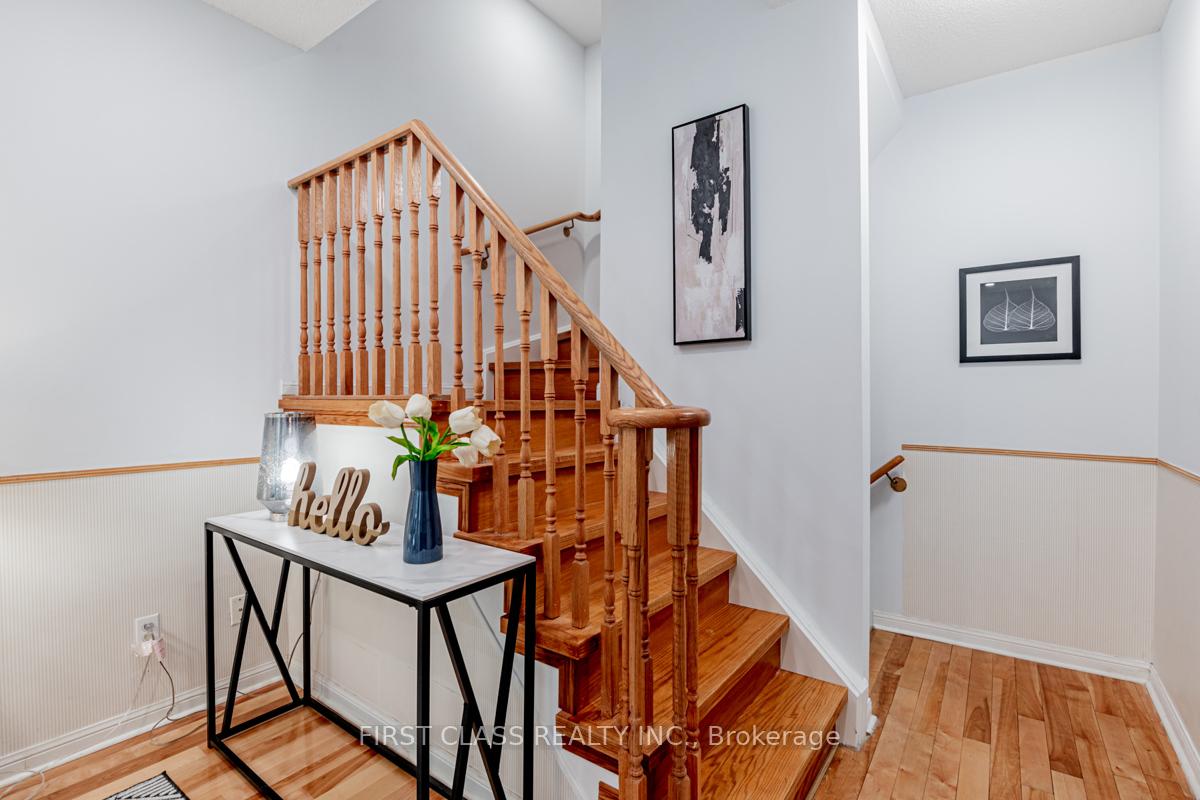 Photo 13 of Unit 8, 5 St Moritz Way, Markham, Unionville — HOMEH