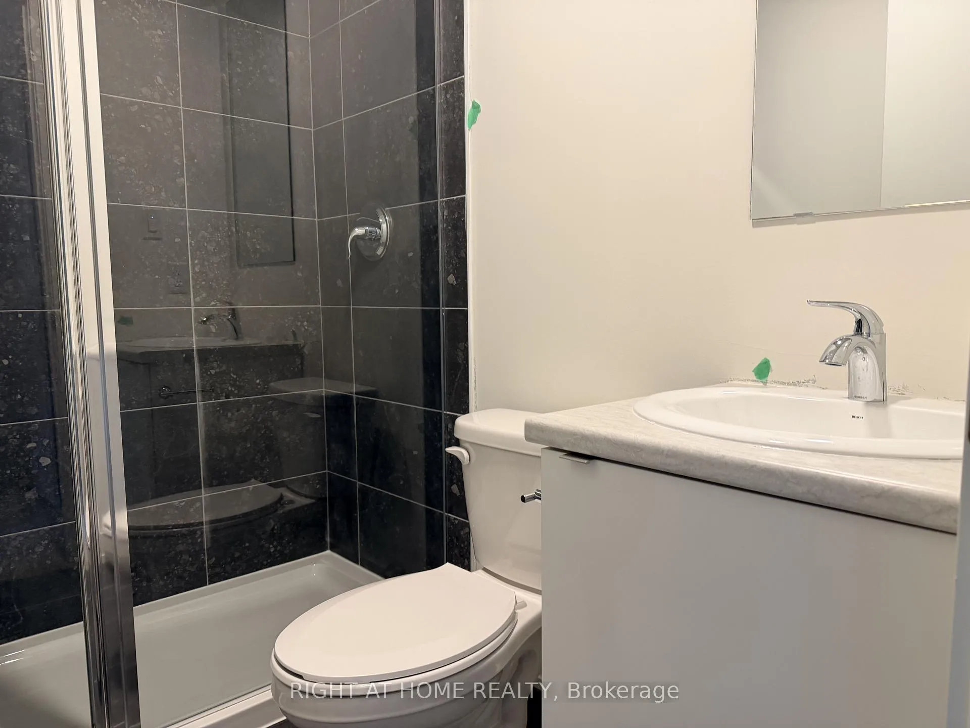 Photo 8 of Unit 301A, 16 Melbourne Avenue, St. Catharines, E. Chester — HOMEH