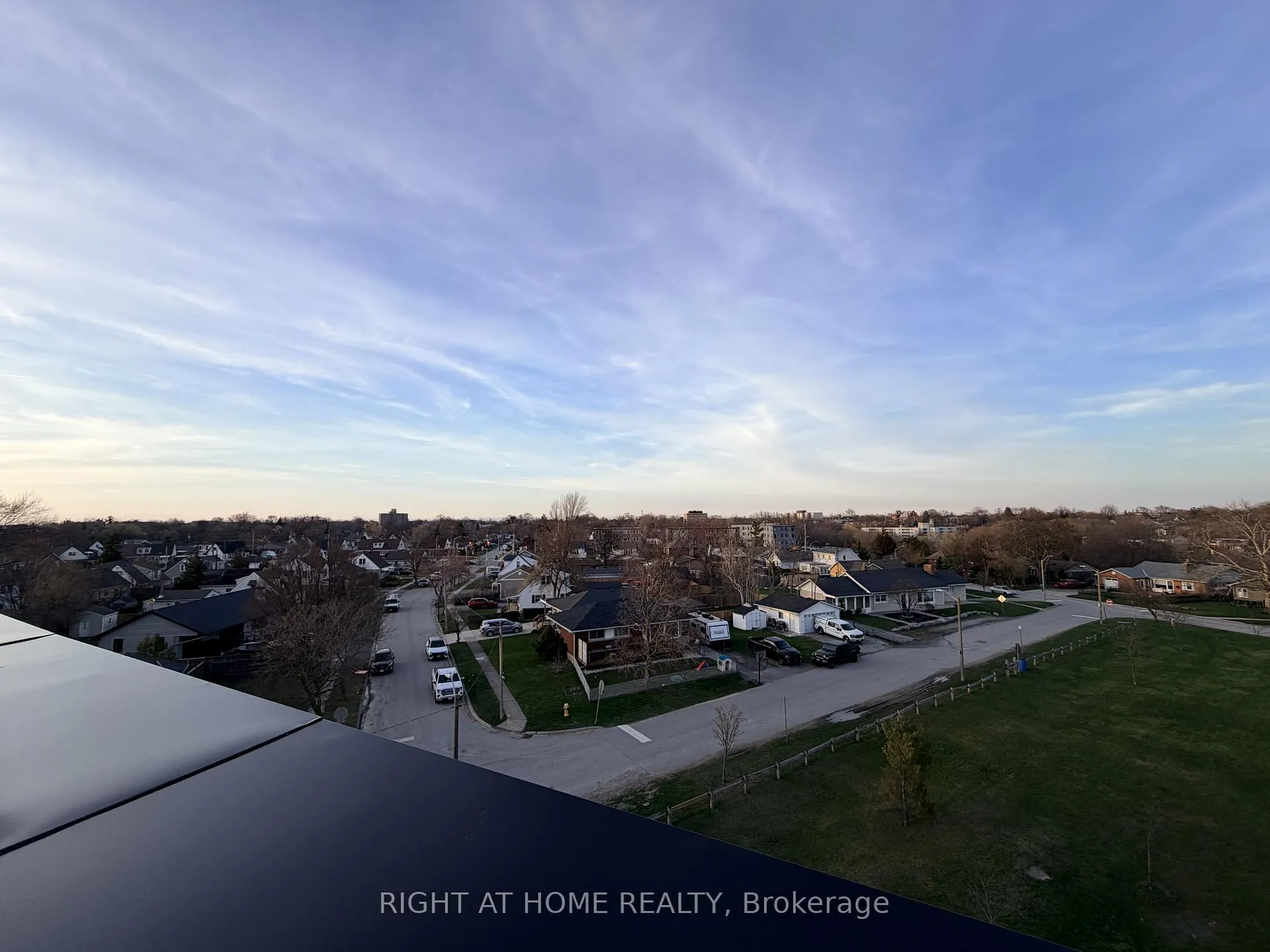 Photo 13 of Unit 301A, 16 Melbourne Avenue, St. Catharines, E. Chester — HOMEH