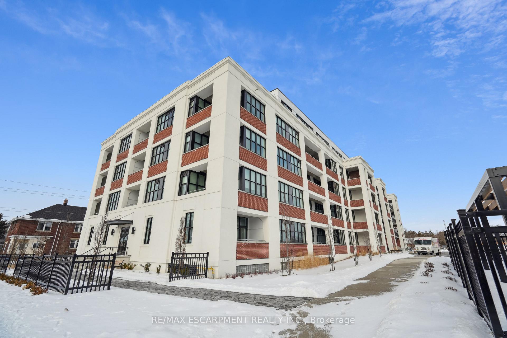 Photo 2 of Unit 527, 120 Huron Street, Guelph, St. Patrick's Ward — HOMEH