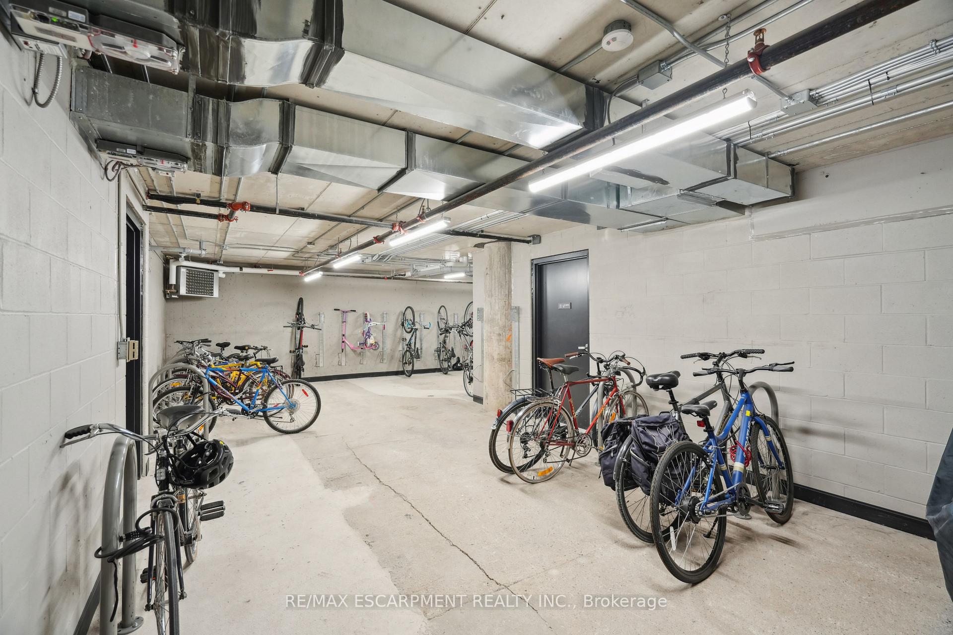 Photo 23 of Unit 527, 120 Huron Street, Guelph, St. Patrick's Ward — HOMEH