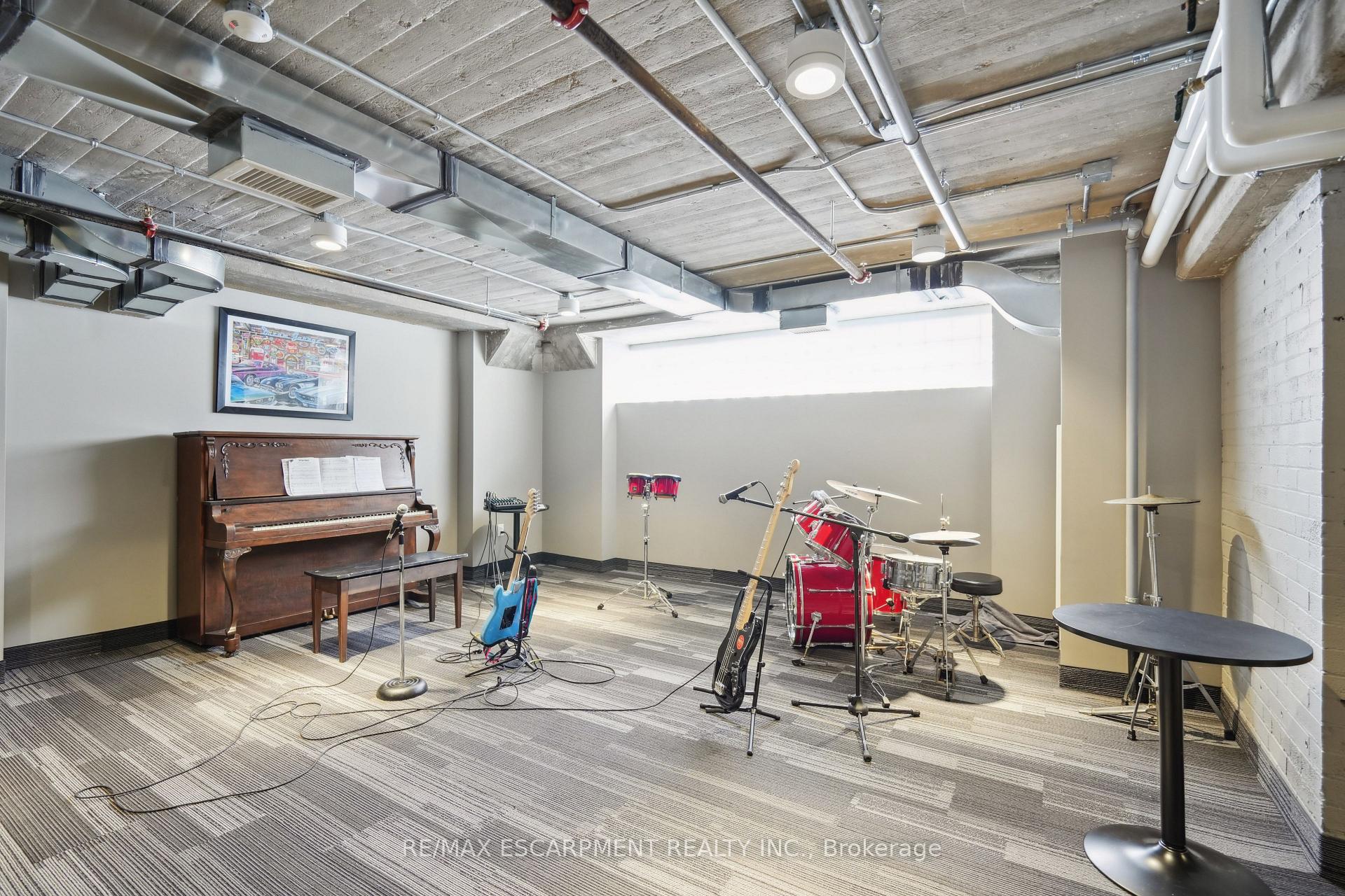 Photo 29 of Unit 527, 120 Huron Street, Guelph, St. Patrick's Ward — HOMEH