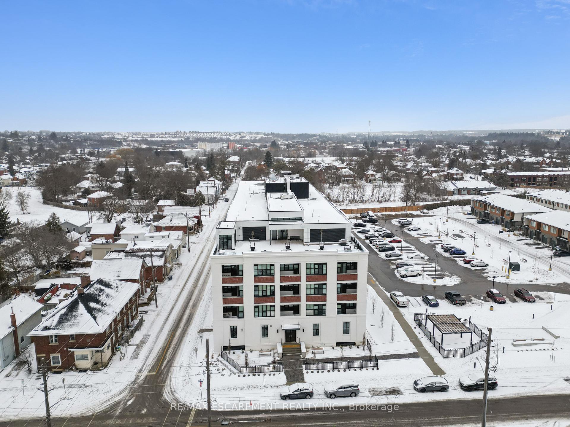 Photo 33 of Unit 527, 120 Huron Street, Guelph, St. Patrick's Ward — HOMEH