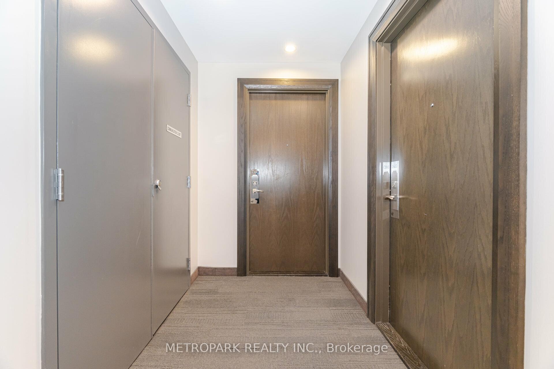 Photo 7 of Unit 1809, 2910 Highway 7 Road, Vaughan, Concord — HOMEH