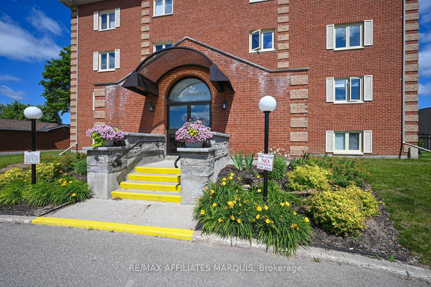 Photo 6 of Unit 201, 10 Armstrong Drive, Smiths Falls — HOMEH