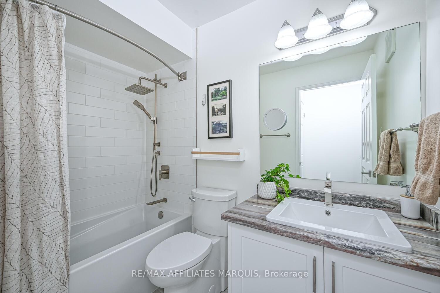 Photo 21 of Unit 201, 10 Armstrong Drive, Smiths Falls — HOMEH