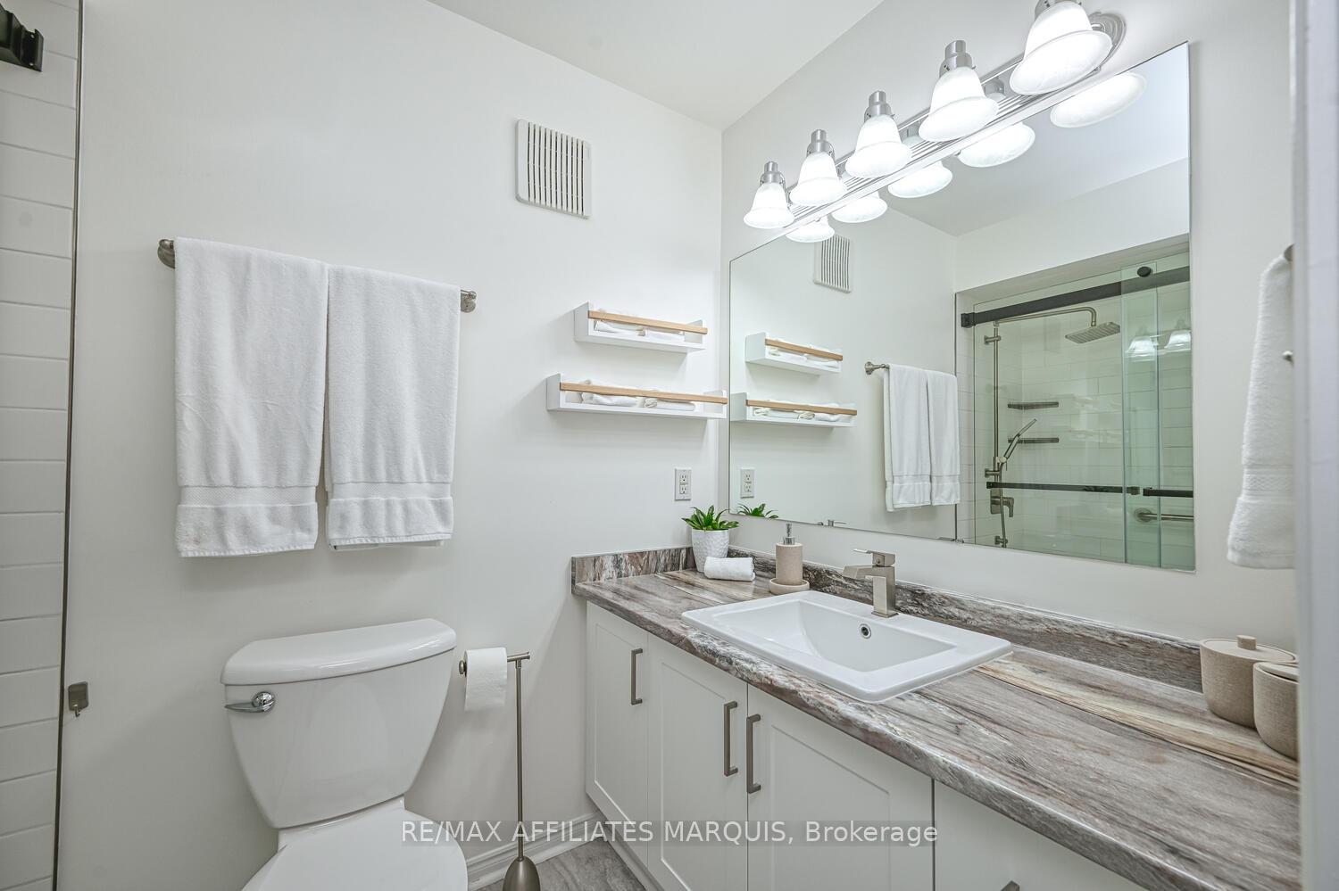 Photo 26 of Unit 201, 10 Armstrong Drive, Smiths Falls — HOMEH