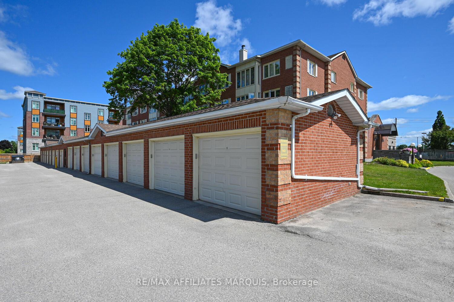 Photo 34 of Unit 201, 10 Armstrong Drive, Smiths Falls — HOMEH
