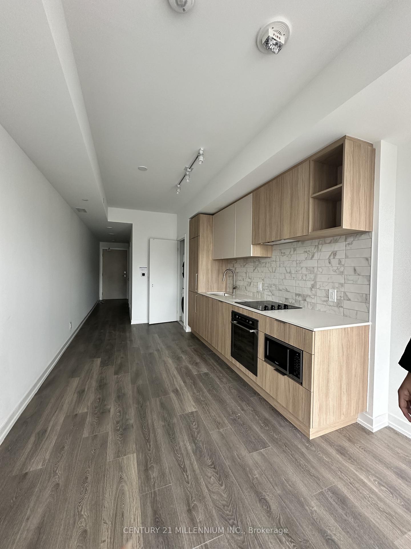Photo 2 of Unit 533, 2020 Bathurst Street, Toronto, Humewood-Cedarvale — HOMEH