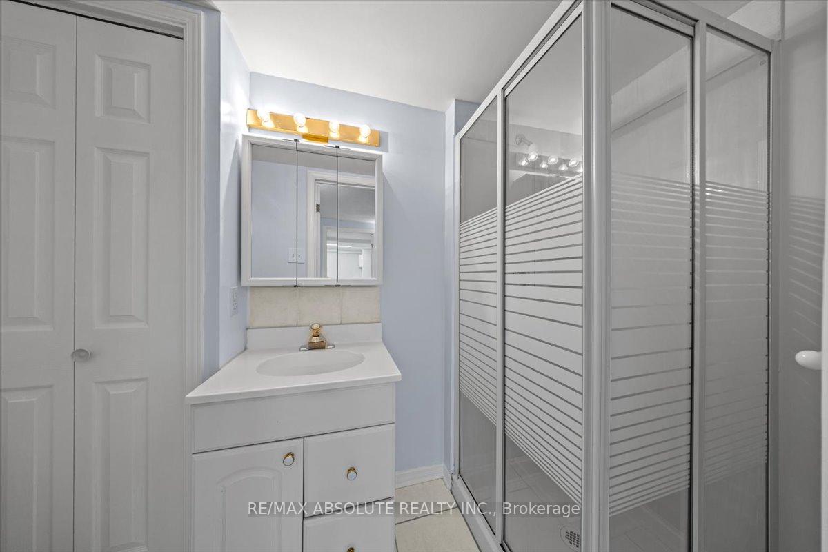 Photo 24 of 92 Cleadon Drive, Ottawa, Crystal Beach — HOMEH