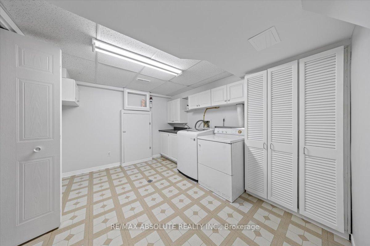 Photo 25 of 92 Cleadon Drive, Ottawa, Crystal Beach — HOMEH