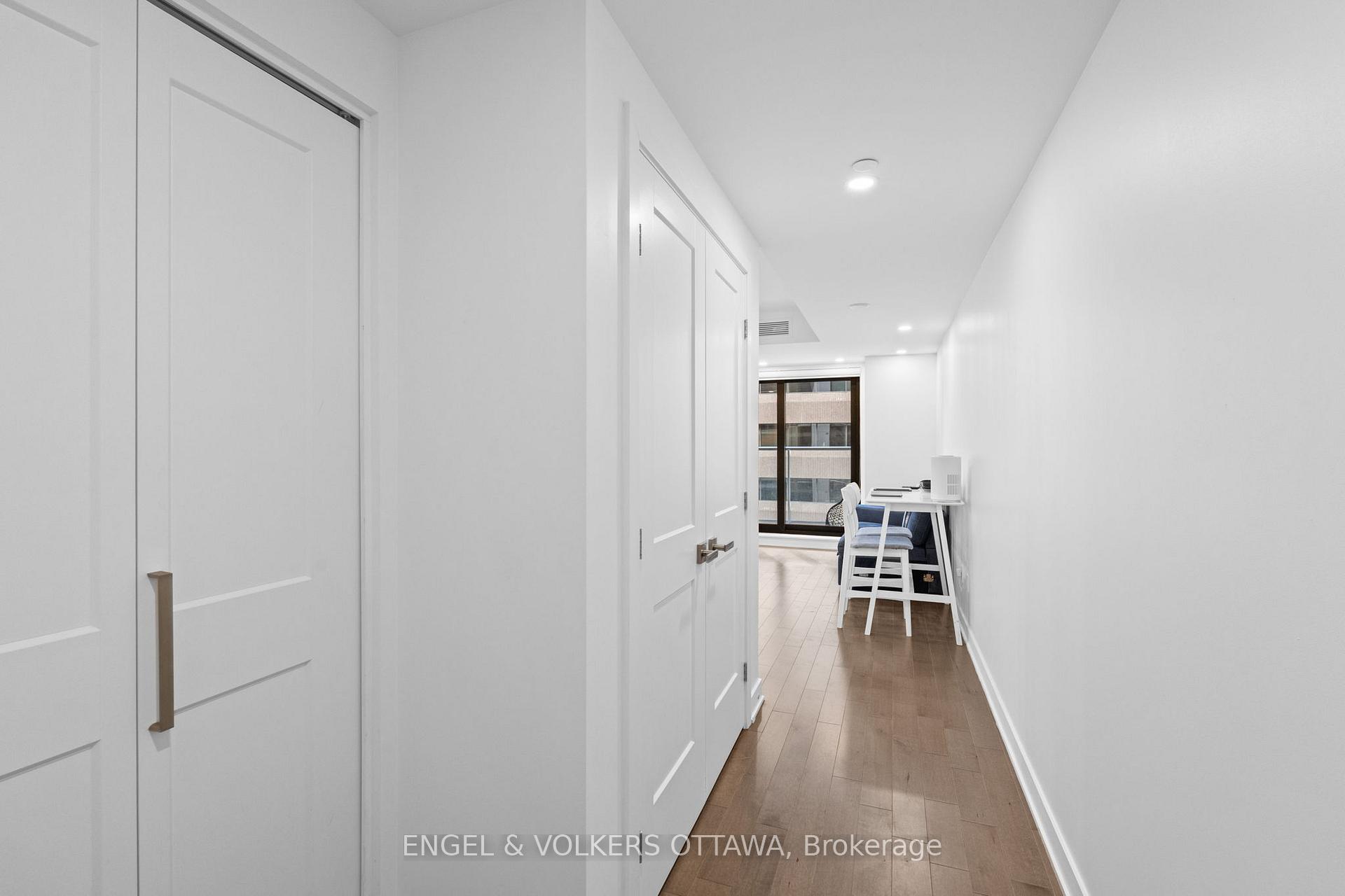 Photo 4 of Unit 502, 340 Queen Street, Ottawa, Ottawa Centre — HOMEH
