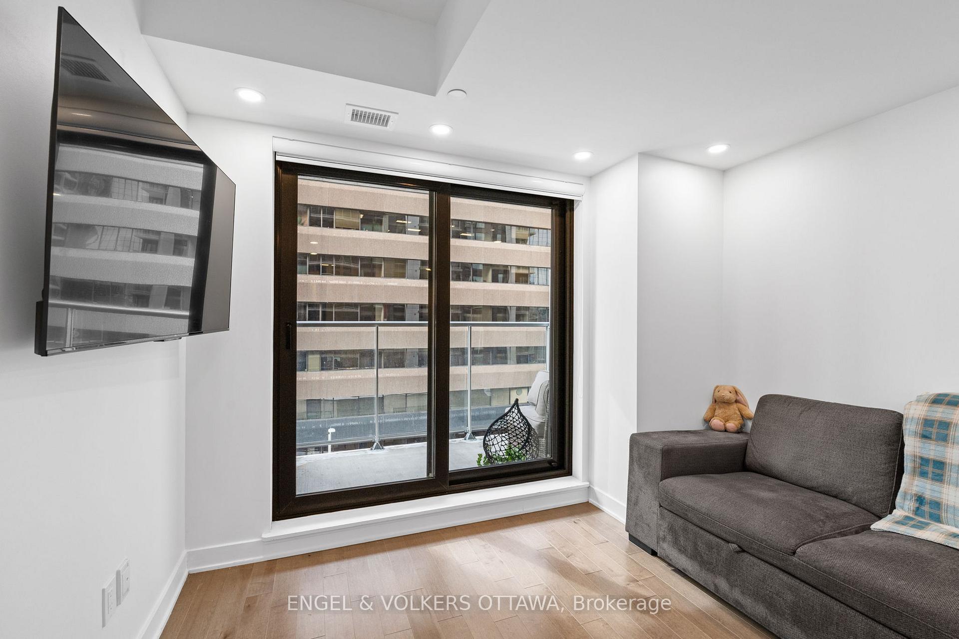 Photo 9 of Unit 502, 340 Queen Street, Ottawa, Ottawa Centre — HOMEH