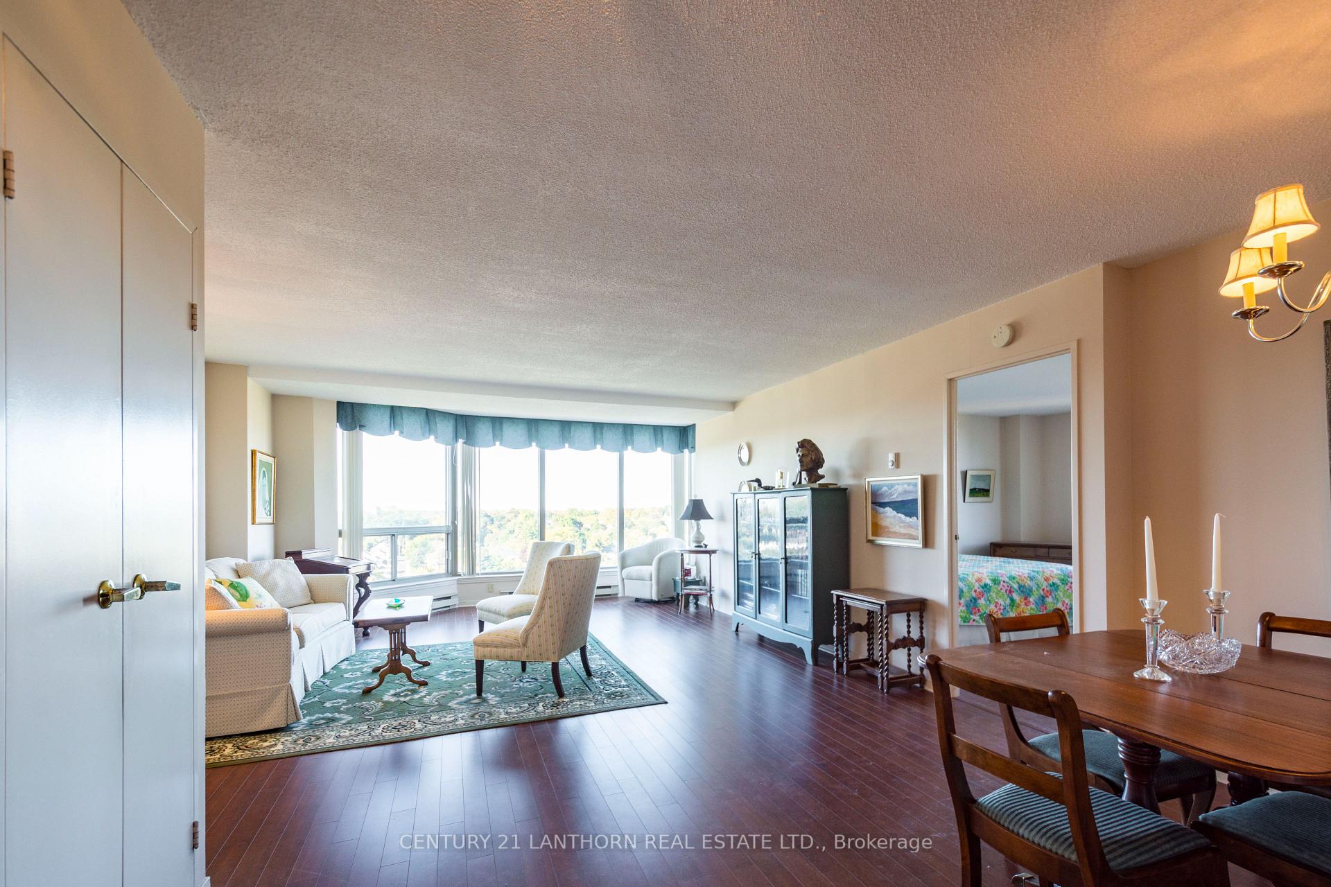 Photo 4 of Unit 1102, 344 Front Street, Belleville, Belleville Ward — HOMEH