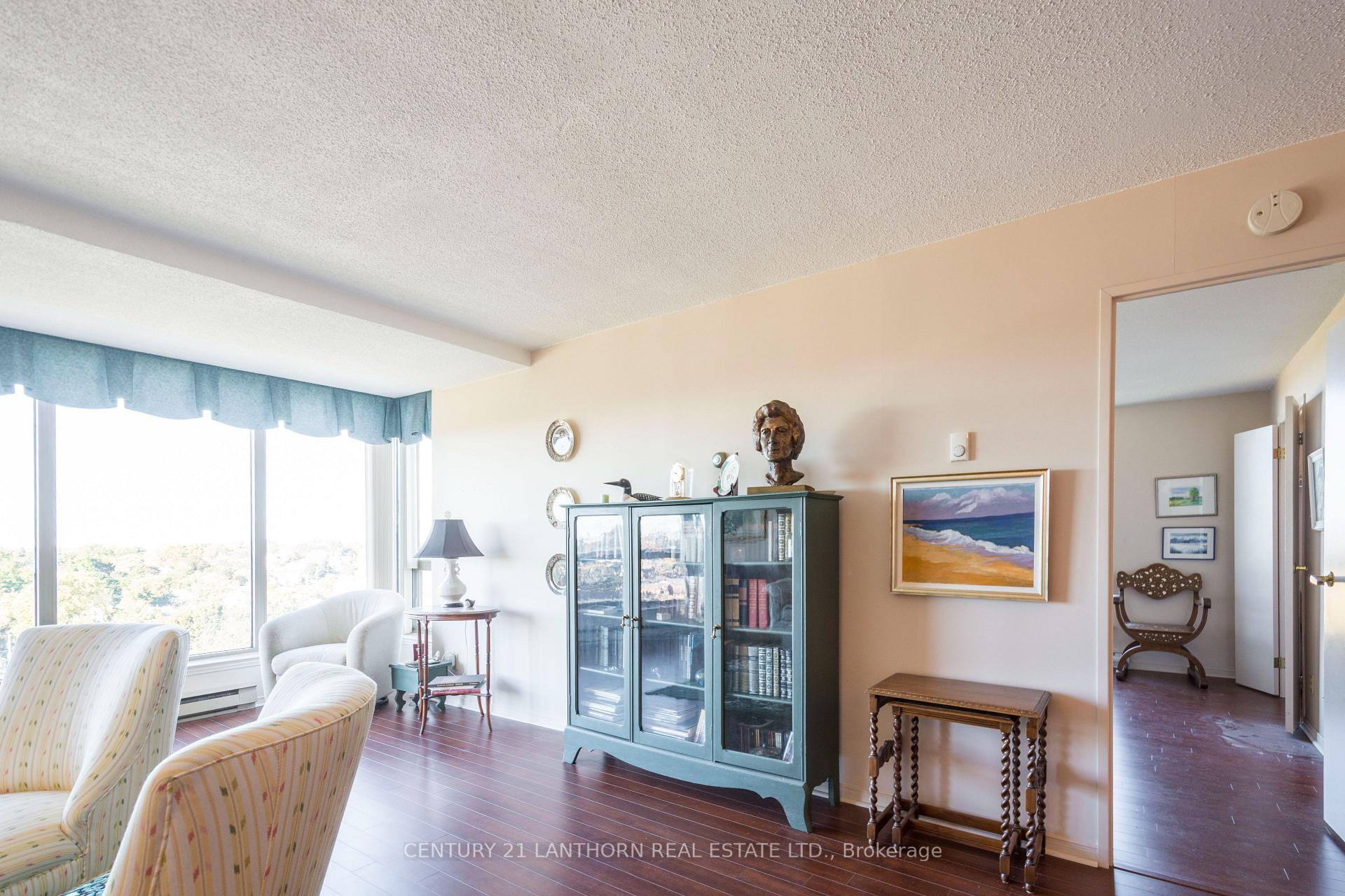 Photo 7 of Unit 1102, 344 Front Street, Belleville, Belleville Ward — HOMEH