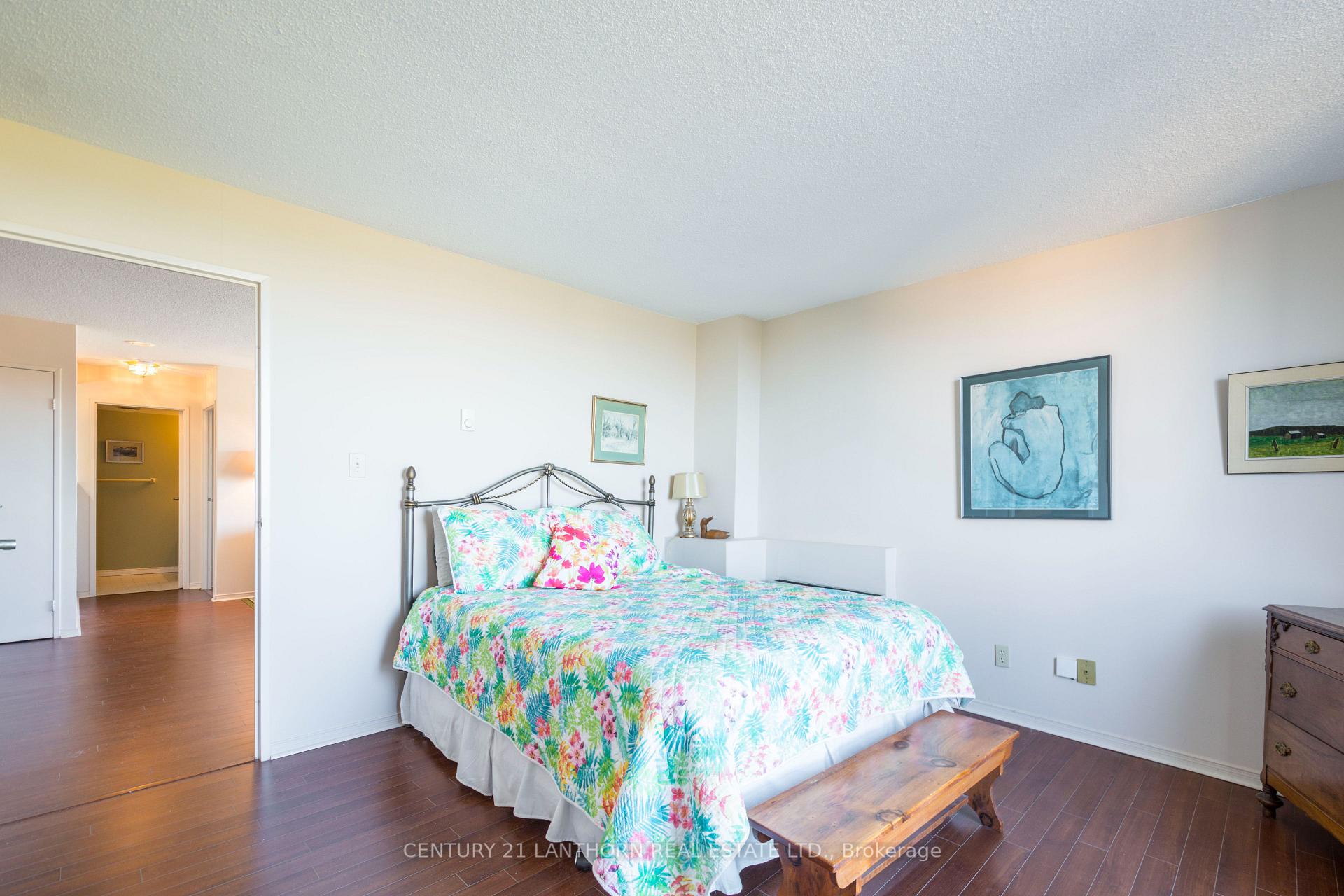 Photo 11 of Unit 1102, 344 Front Street, Belleville, Belleville Ward — HOMEH