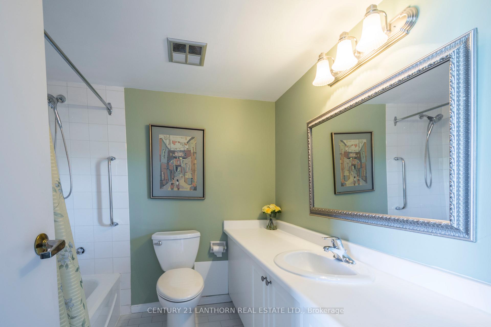 Photo 13 of Unit 1102, 344 Front Street, Belleville, Belleville Ward — HOMEH