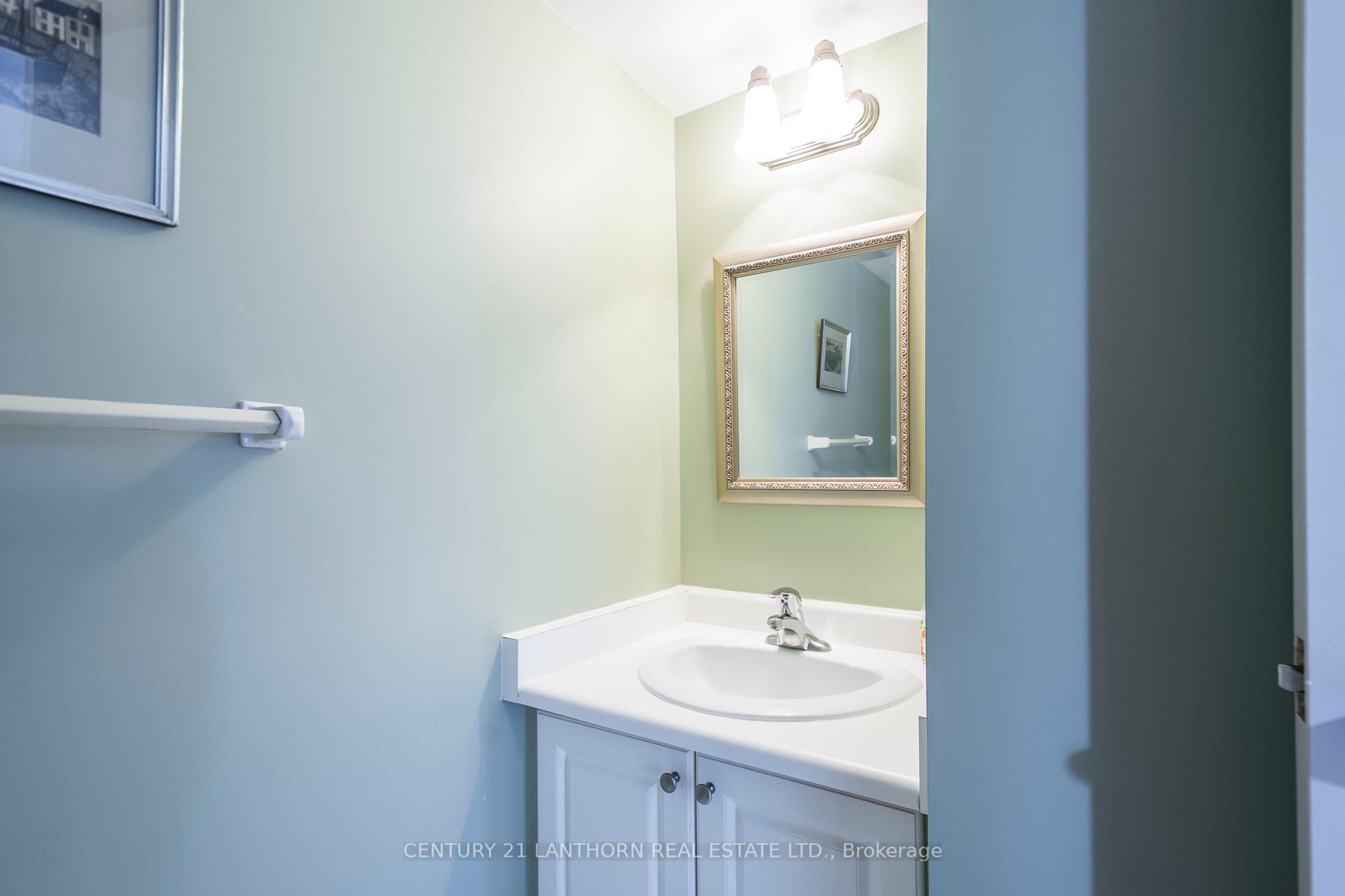 Photo 18 of Unit 1102, 344 Front Street, Belleville, Belleville Ward — HOMEH
