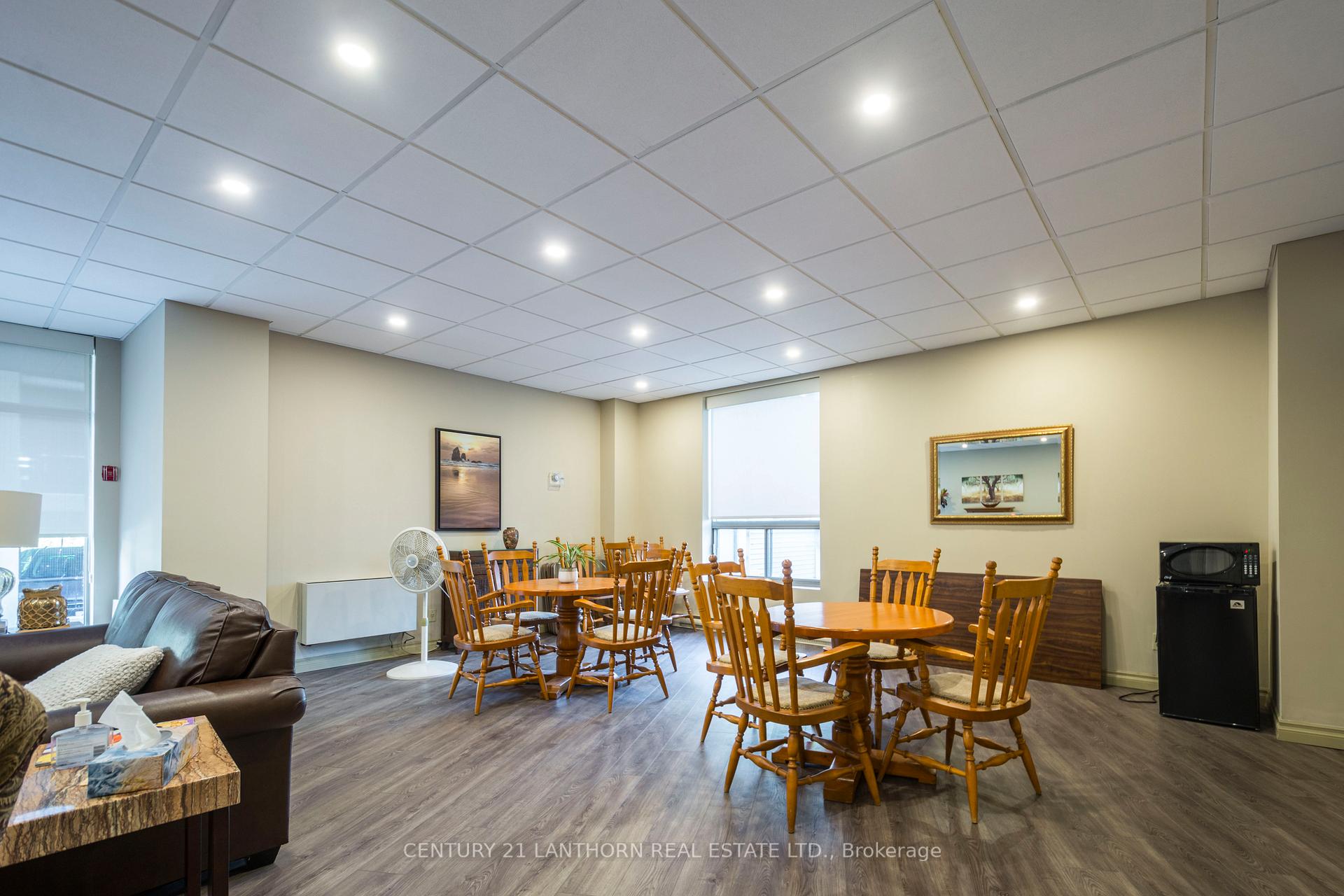 Photo 24 of Unit 1102, 344 Front Street, Belleville, Belleville Ward — HOMEH