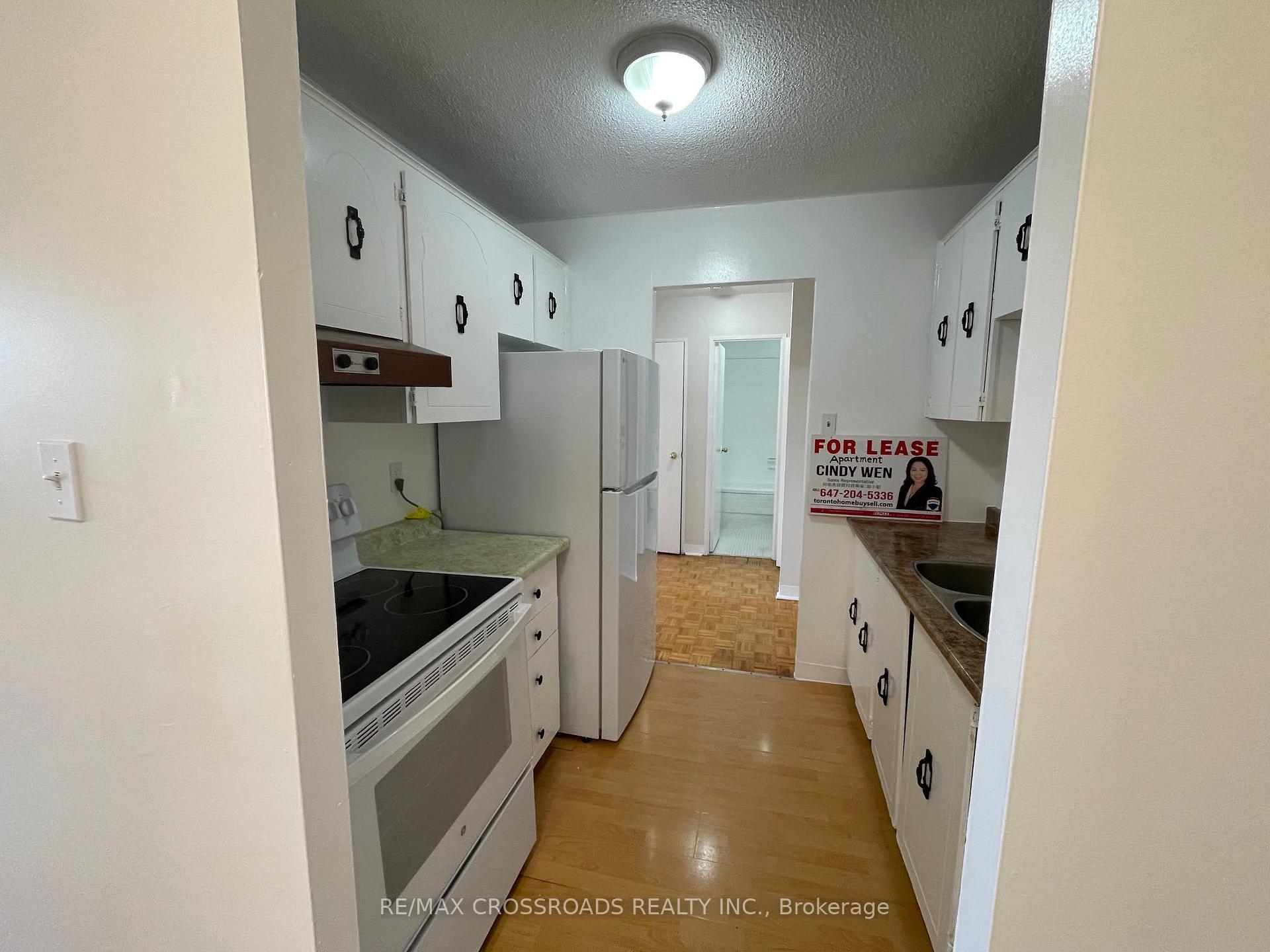 Photo 6 of Unit 306, 1 Kingston Road, Toronto, The Beaches — HOMEH