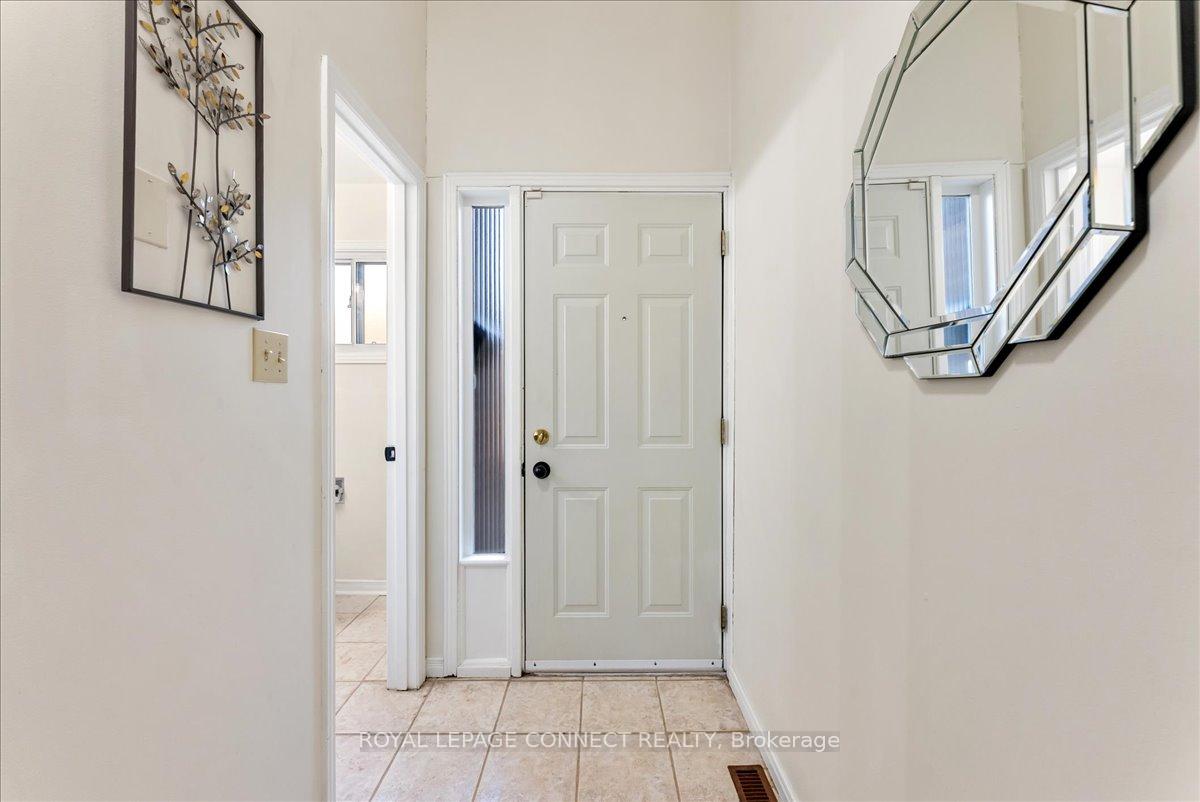 Photo 4 of Unit 22, 765 Oklahoma Drive, Pickering, West Shore — HOMEH