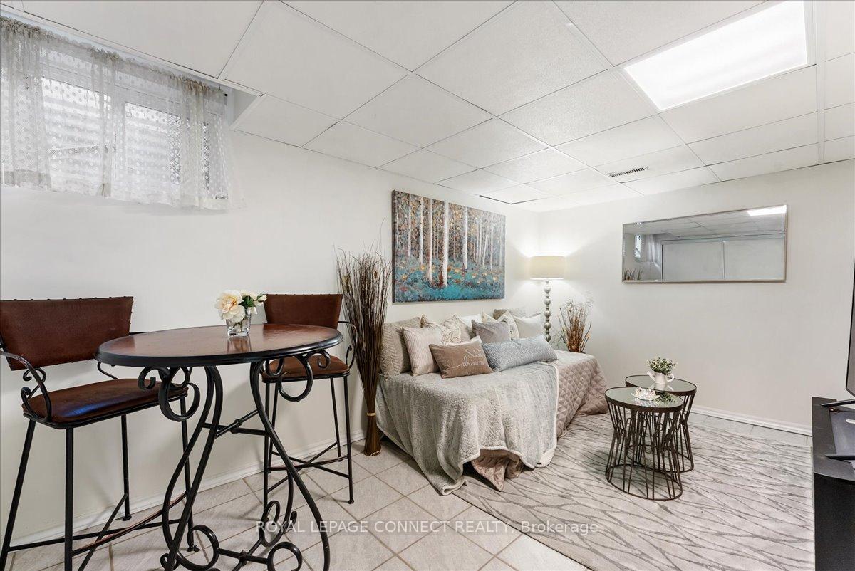 Photo 25 of Unit 22, 765 Oklahoma Drive, Pickering, West Shore — HOMEH