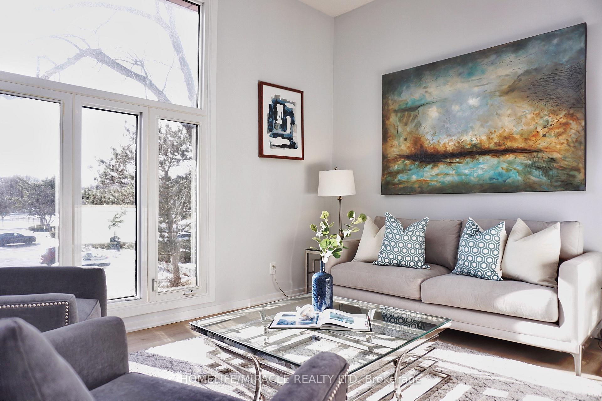 Photo 3 of 16 Thatchers Mill Way, Markham, Bullock — HOMEH