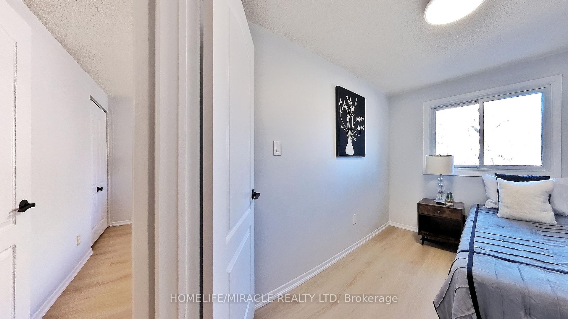 Photo 28 of 16 Thatchers Mill Way, Markham, Bullock — HOMEH