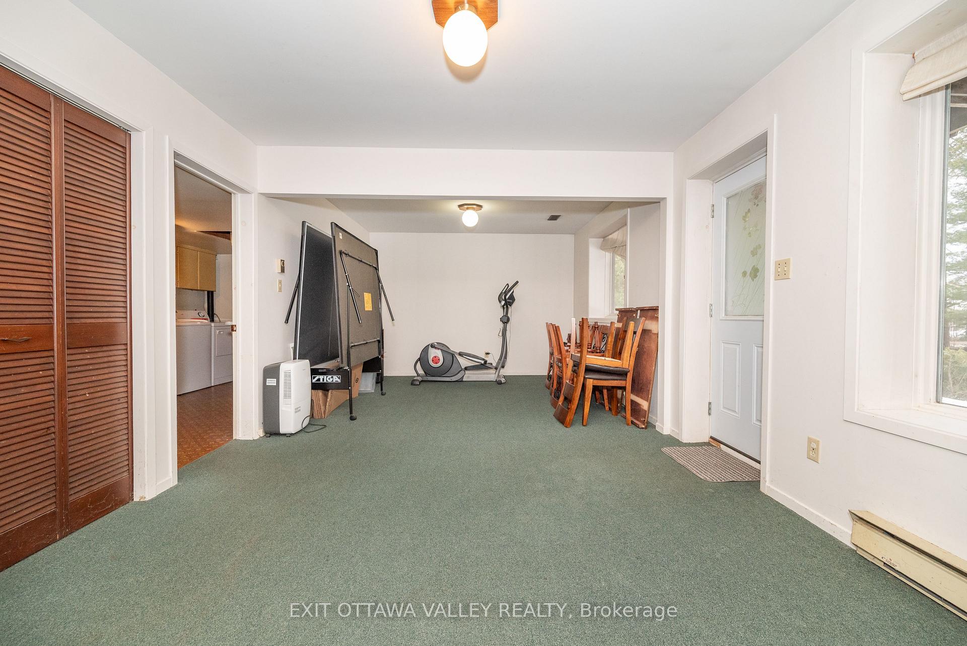 Photo 28 of 136 Frontenac Crescent, Deep River — HOMEH