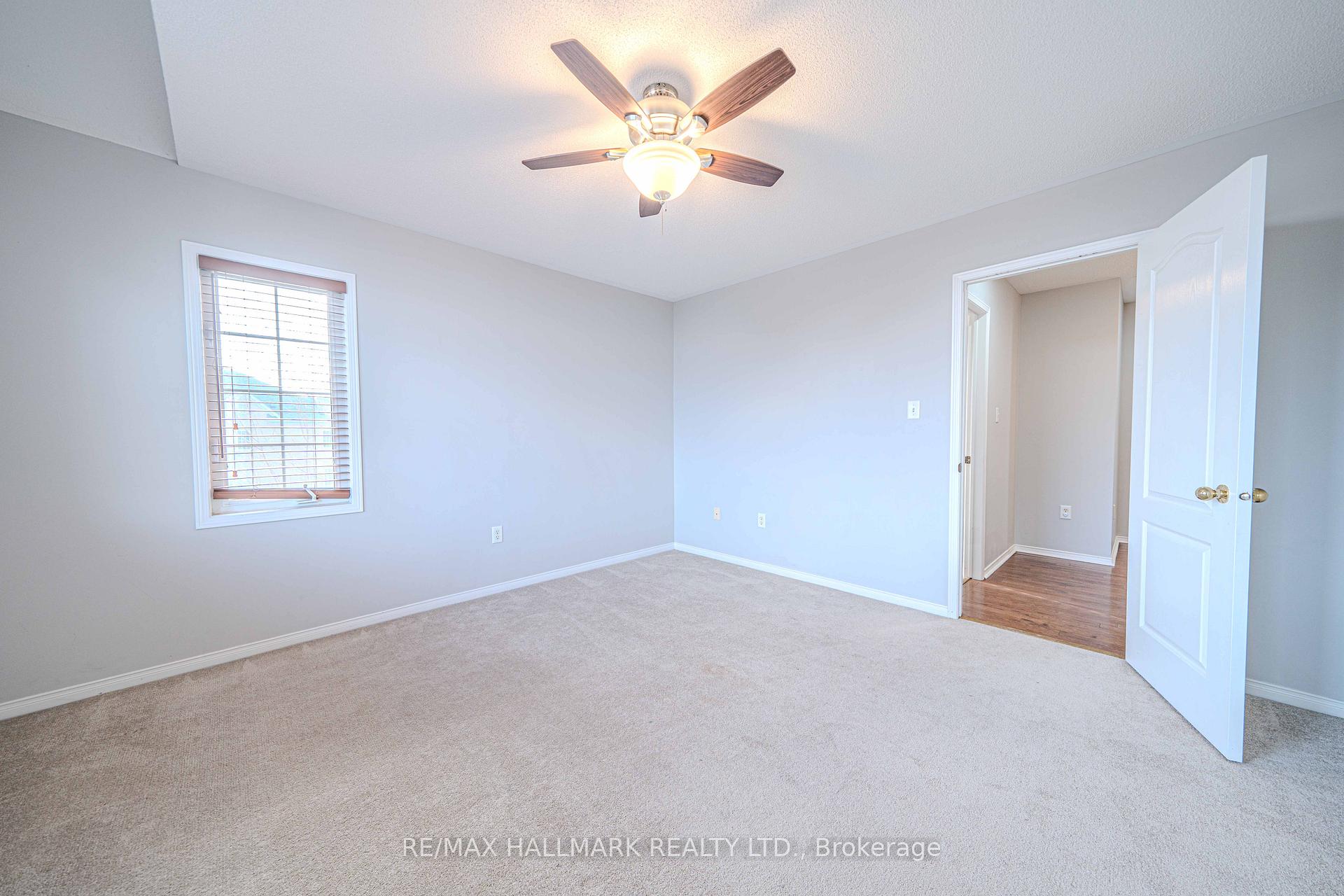 Photo 39 of 2 Decourcy Ireland Circle, Ajax, Northeast Ajax — HOMEH