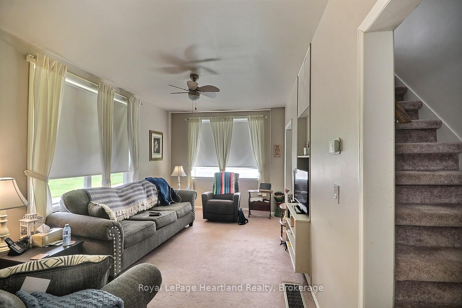 Photo 2 of 378 Victoria Street, Central Huron, Clinton — HOMEH