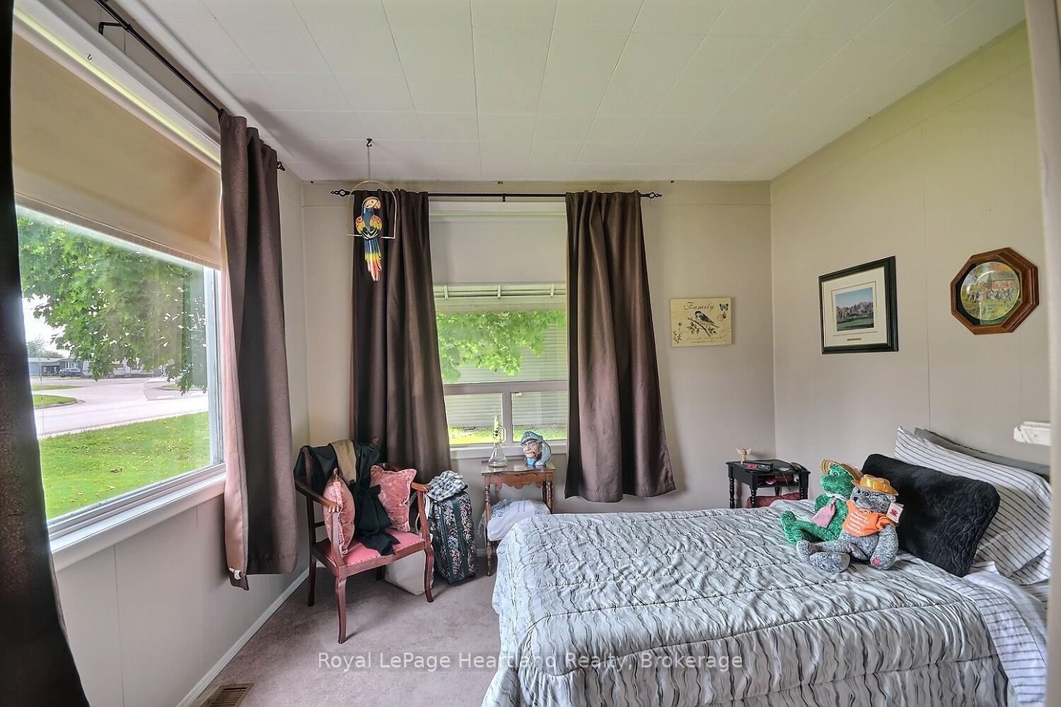 Photo 8 of 378 Victoria Street, Central Huron, Clinton — HOMEH