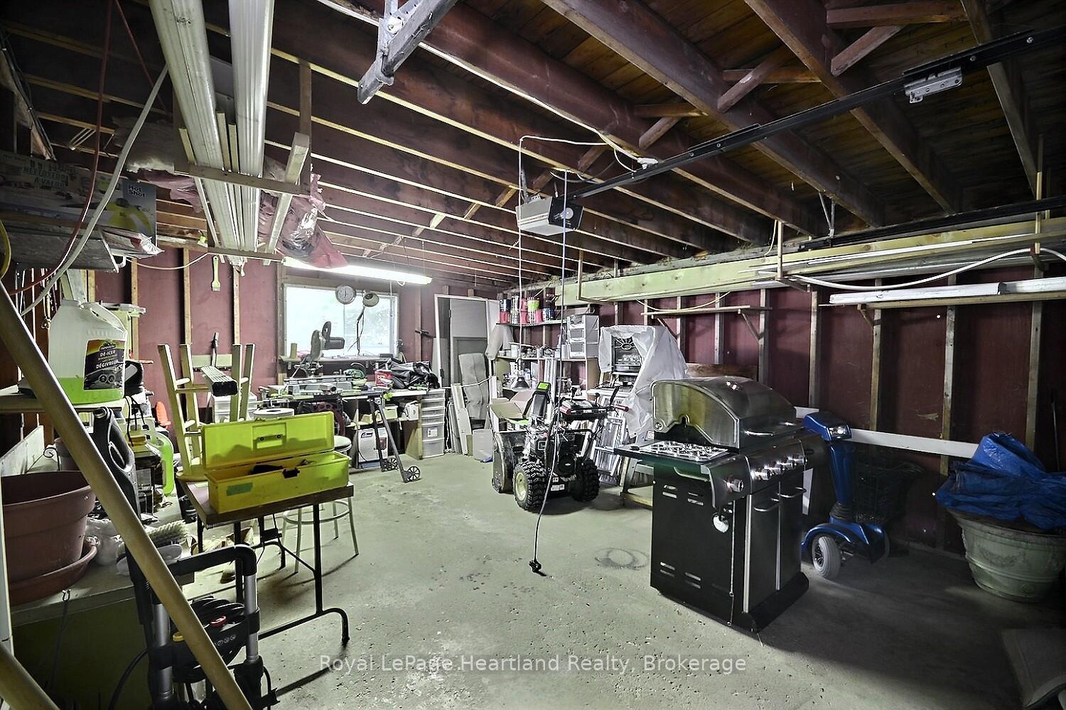 Photo 16 of 378 Victoria Street, Central Huron, Clinton — HOMEH