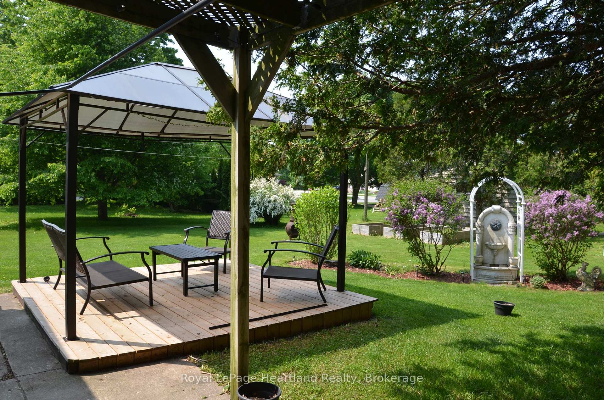Photo 19 of 378 Victoria Street, Central Huron, Clinton — HOMEH
