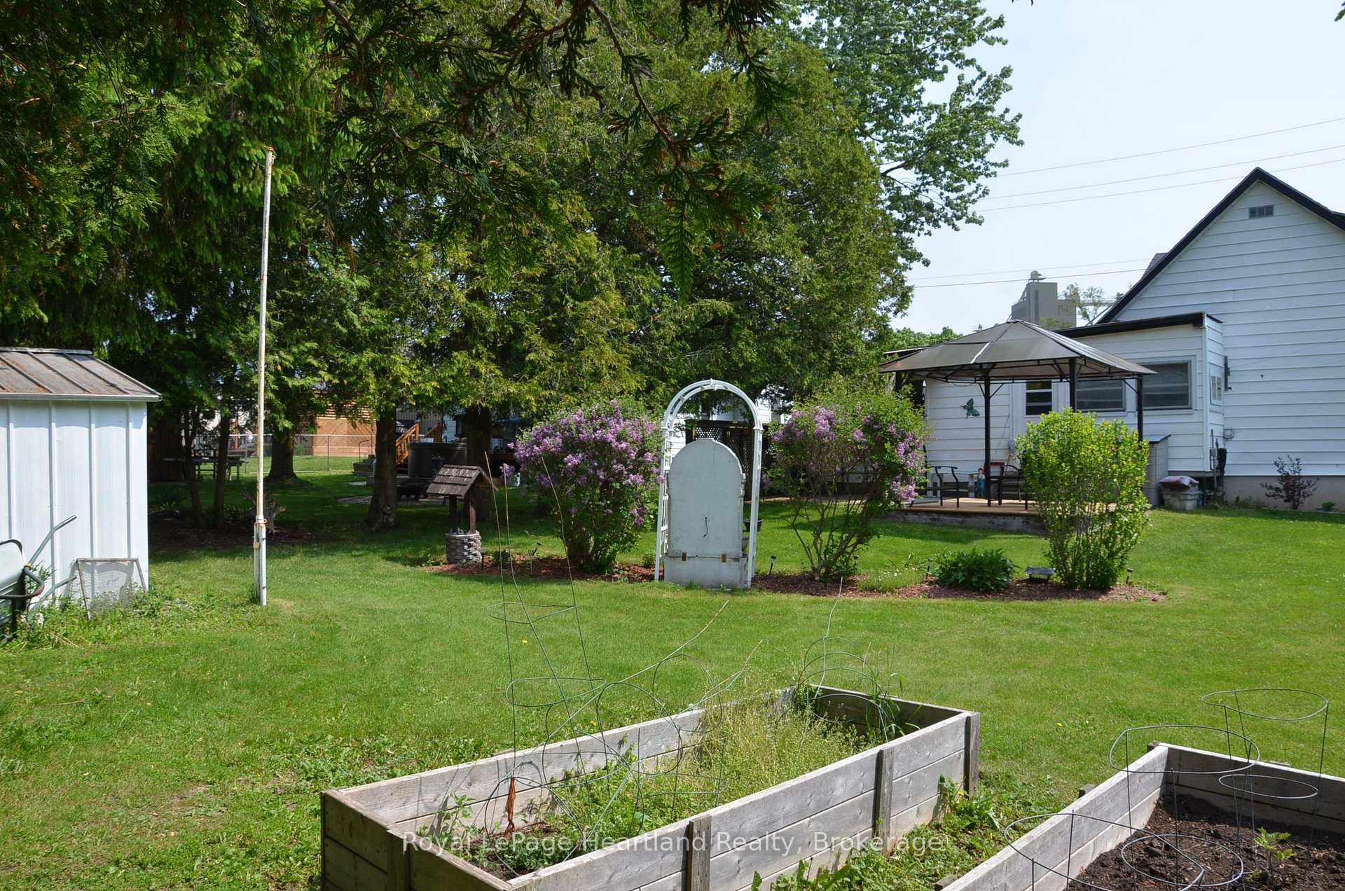 Photo 24 of 378 Victoria Street, Central Huron, Clinton — HOMEH