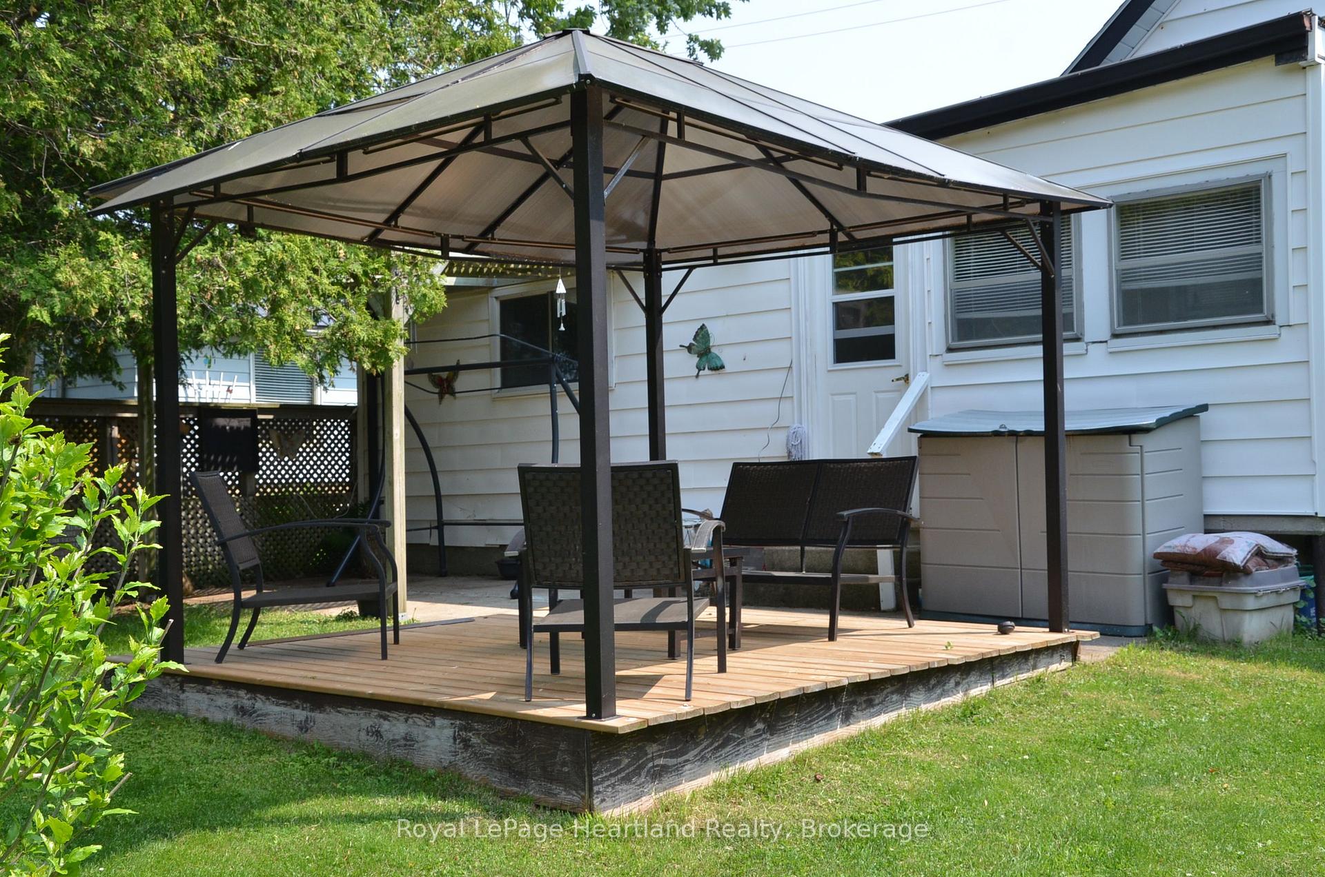 Photo 25 of 378 Victoria Street, Central Huron, Clinton — HOMEH