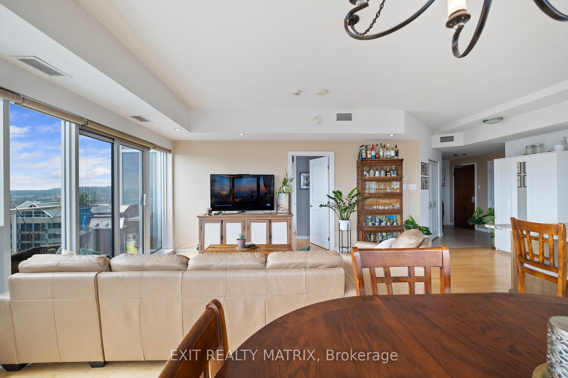 Photo 8 of Unit 2806, 242 Rideau Street, Ottawa, Sandy Hill — HOMEH