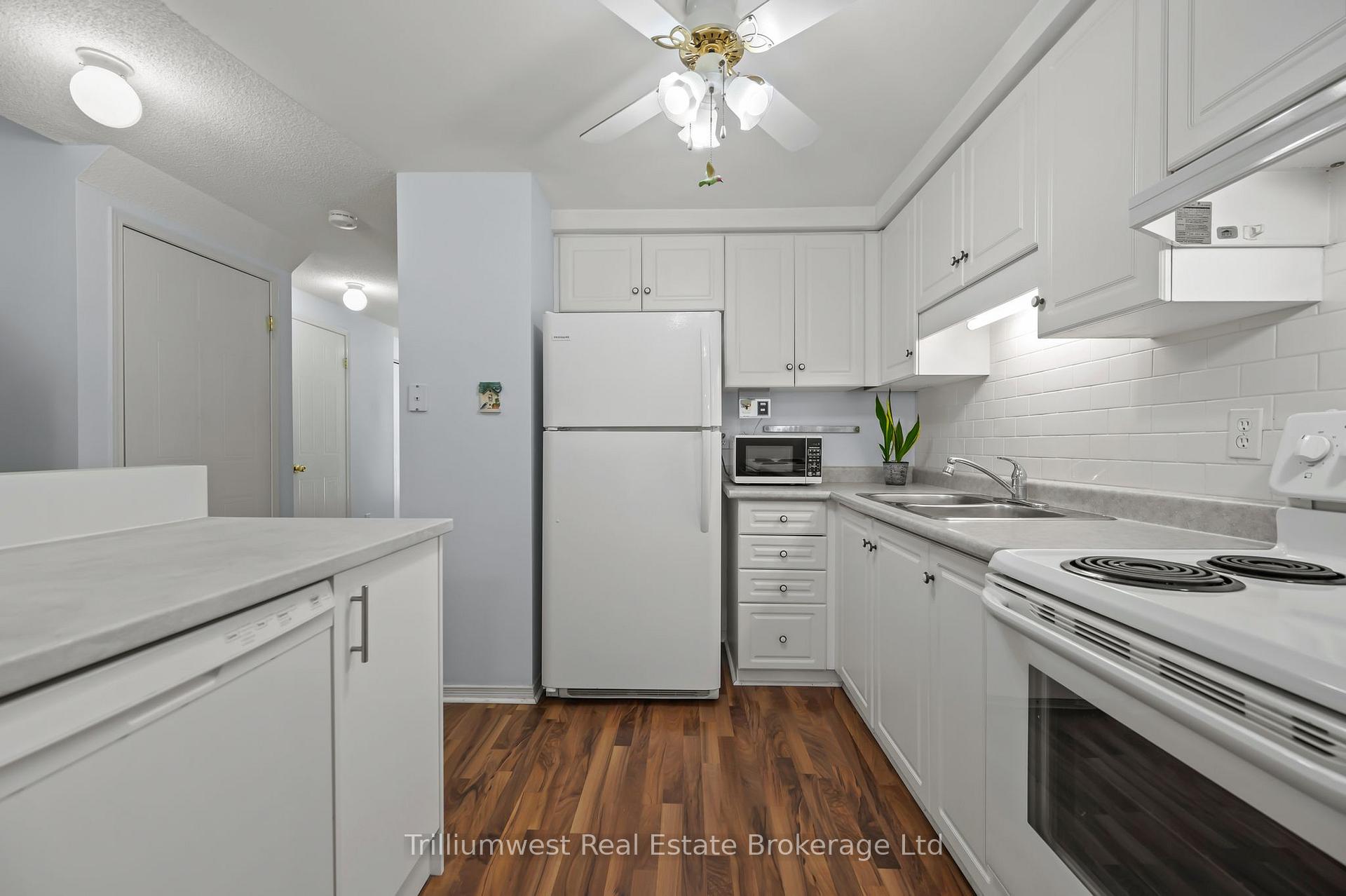 Photo 3 of Unit 24, 66 Rodgers Road, Guelph, Kortright West — HOMEH