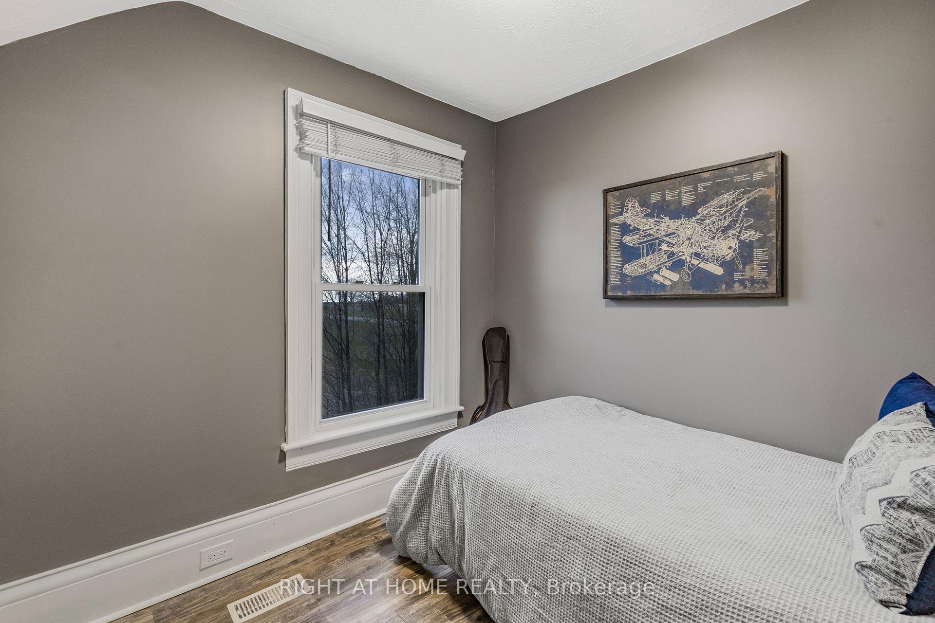Photo 39 of 489 Cockshutt Road, Brant, Brantford Twp — HOMEH