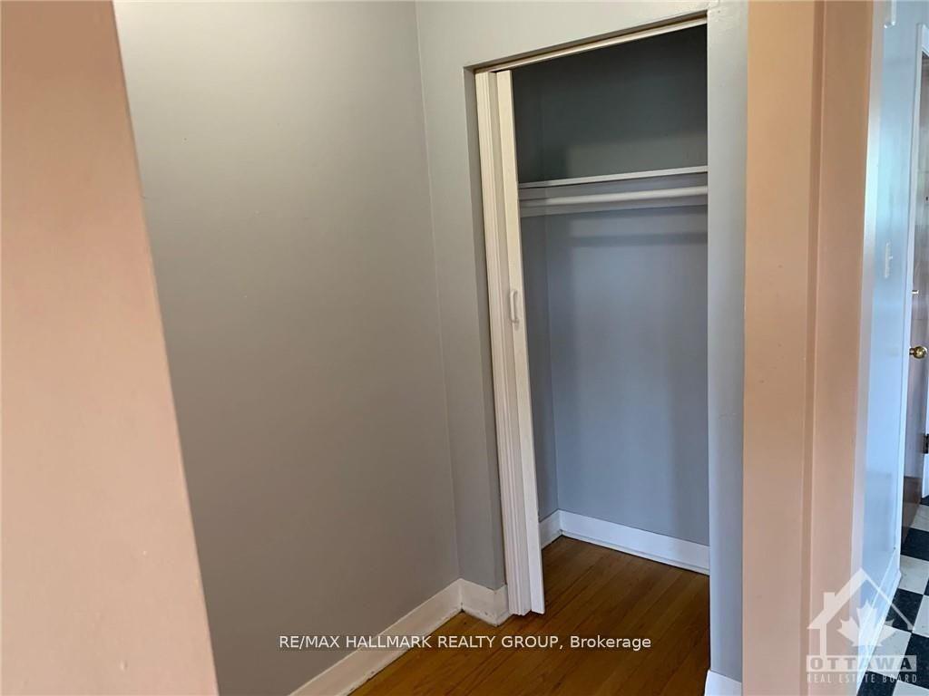 Photo 7 of Unit 3, 1064 Merivale Road, Ottawa, Carlington — HOMEH