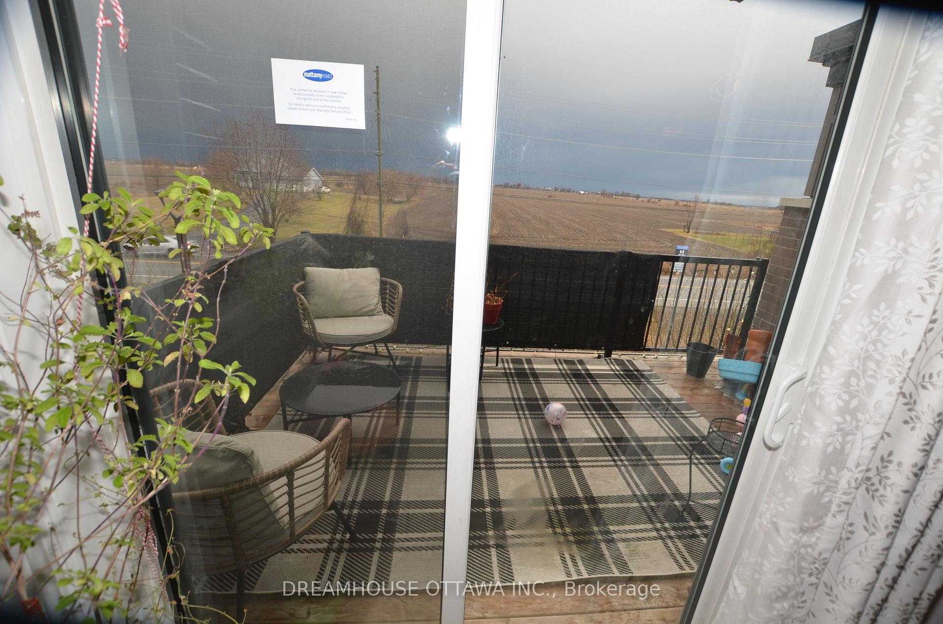 Photo 9 of 322 Pilot Private, Ottawa, Kanata - Emerald Meadows/Trailwest — HOMEH