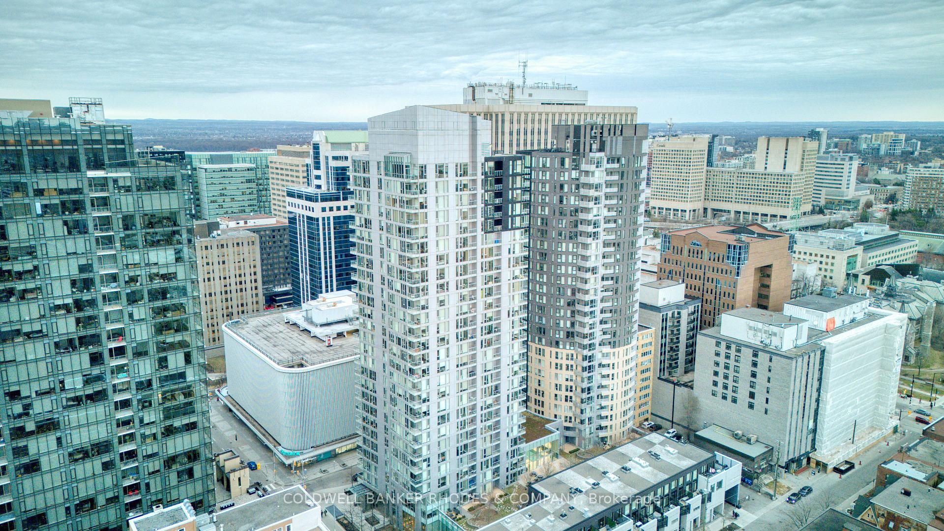 Front of Unit 1203, 179 Metcalfe Street