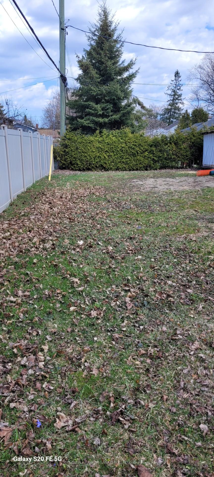 Photo 8 of 75 Sunnycrest Drive S, Ottawa, City View/Skyline/Fisher Heights/Parkwood Hills — HOMEH