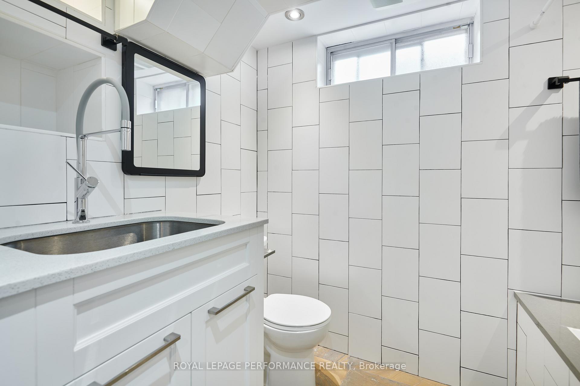 Photo 27 of 2086 Valley Drive, Ottawa, Elmvale Acres/Urbandale — HOMEH