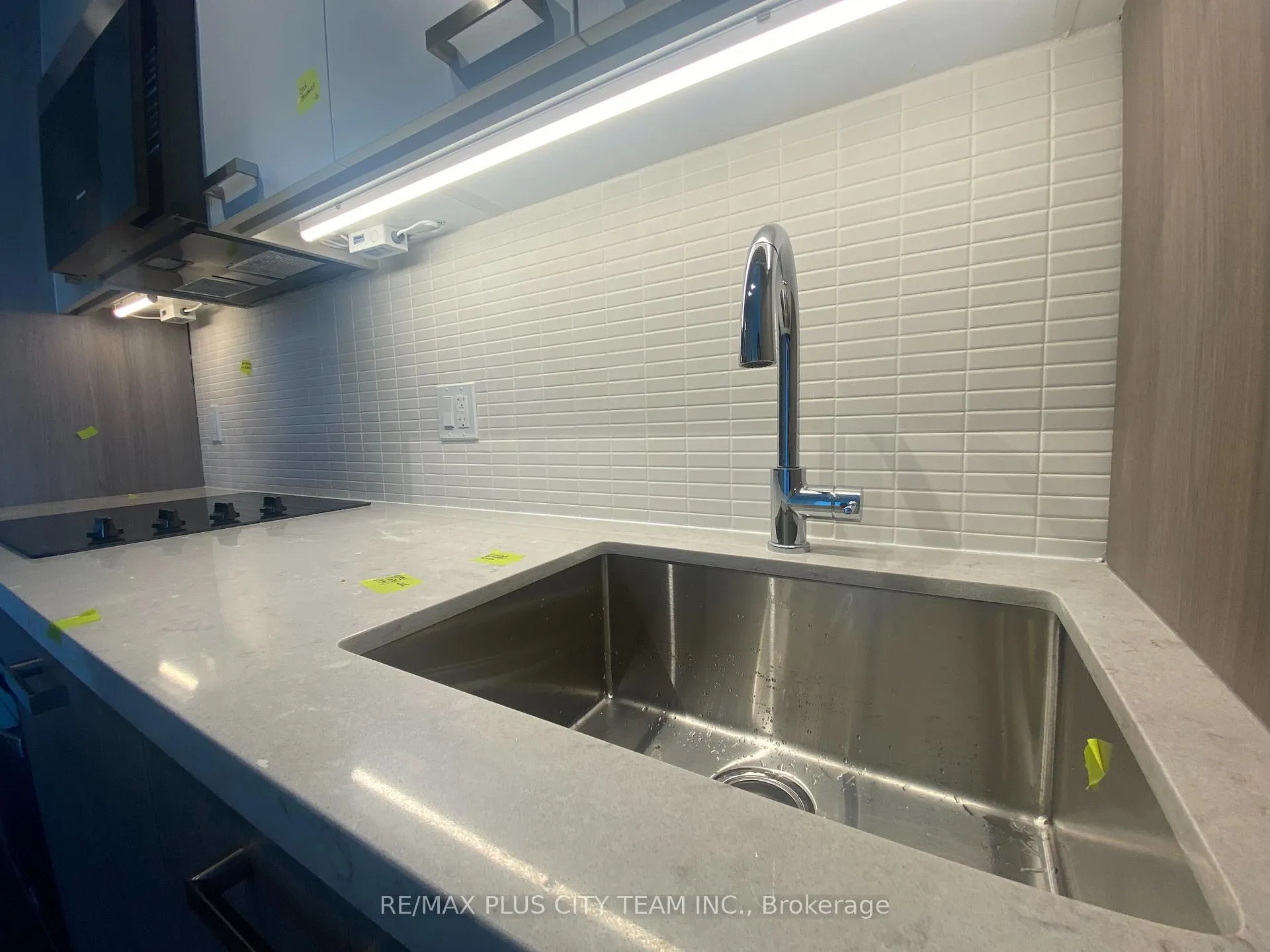Photo 7 of Unit 3010, 20 Soudan Avenue, Toronto, Mount Pleasant West — HOMEH