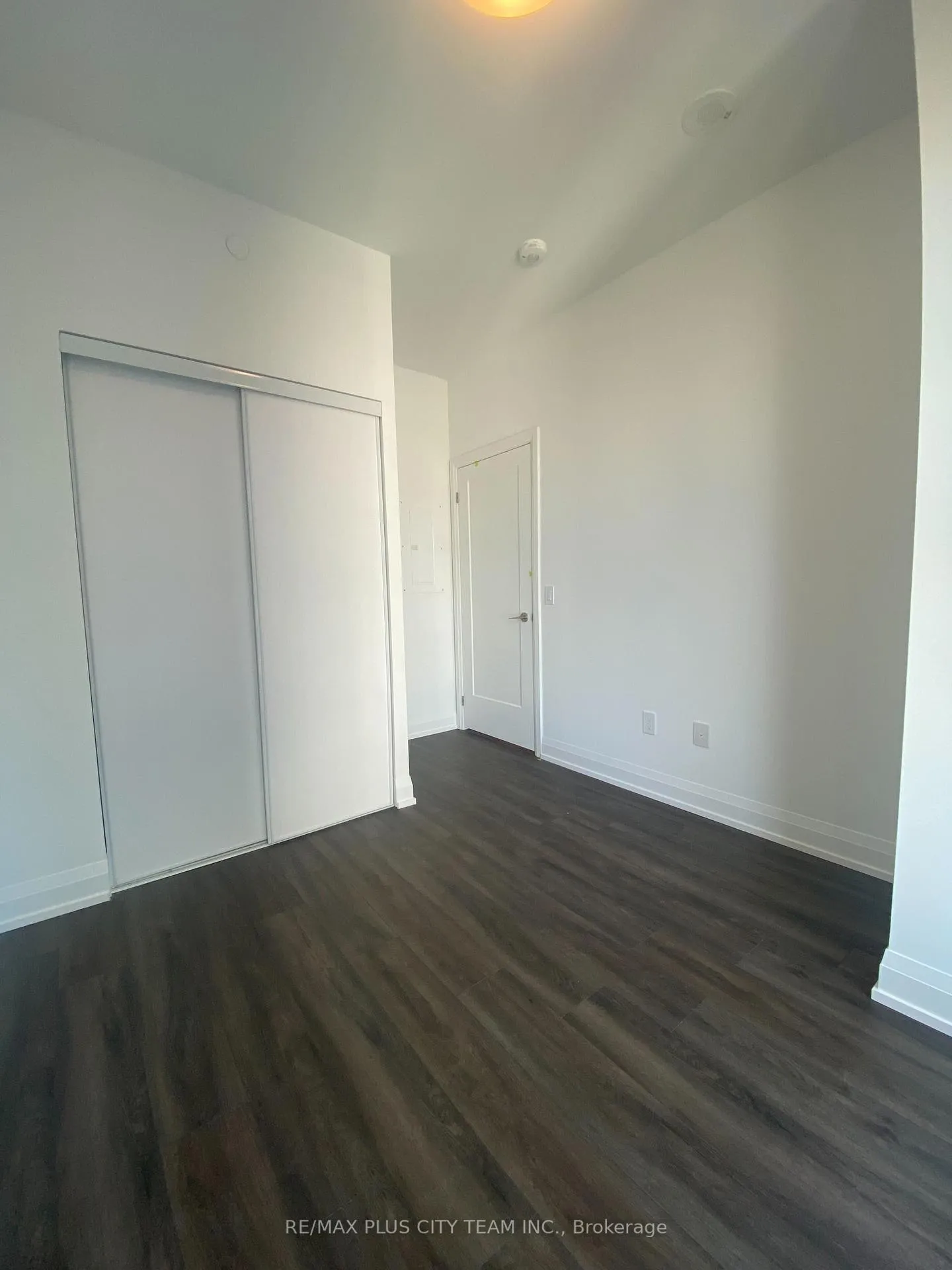 Photo 10 of Unit 3010, 20 Soudan Avenue, Toronto, Mount Pleasant West — HOMEH