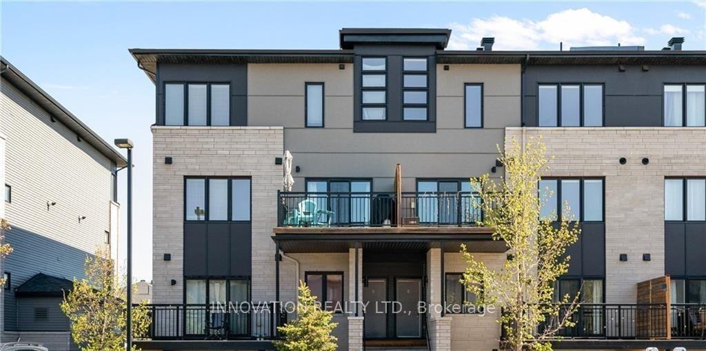Front of Unit A, 452 Via Verona Avenue