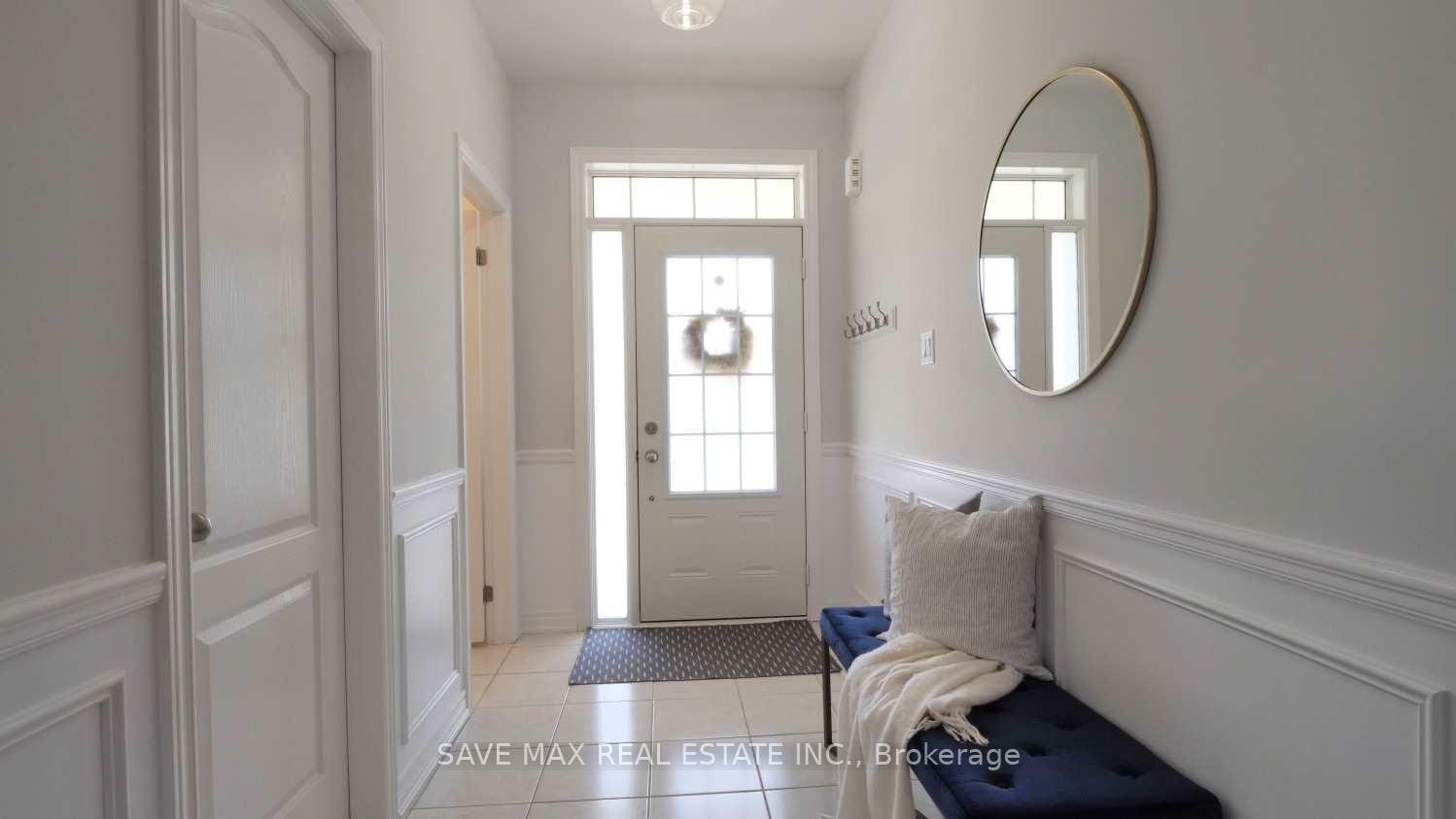 Photo 12 of 18 Bruce Cameron Drive, Clarington, Bowmanville — HOMEH